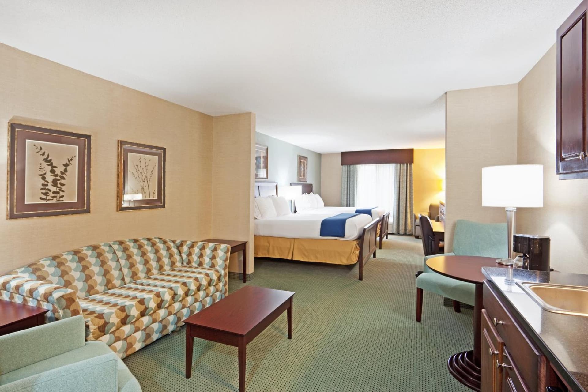 Holiday Inn Express and Suites Meriden by IHG gallery photo in Meriden, CT — image 8