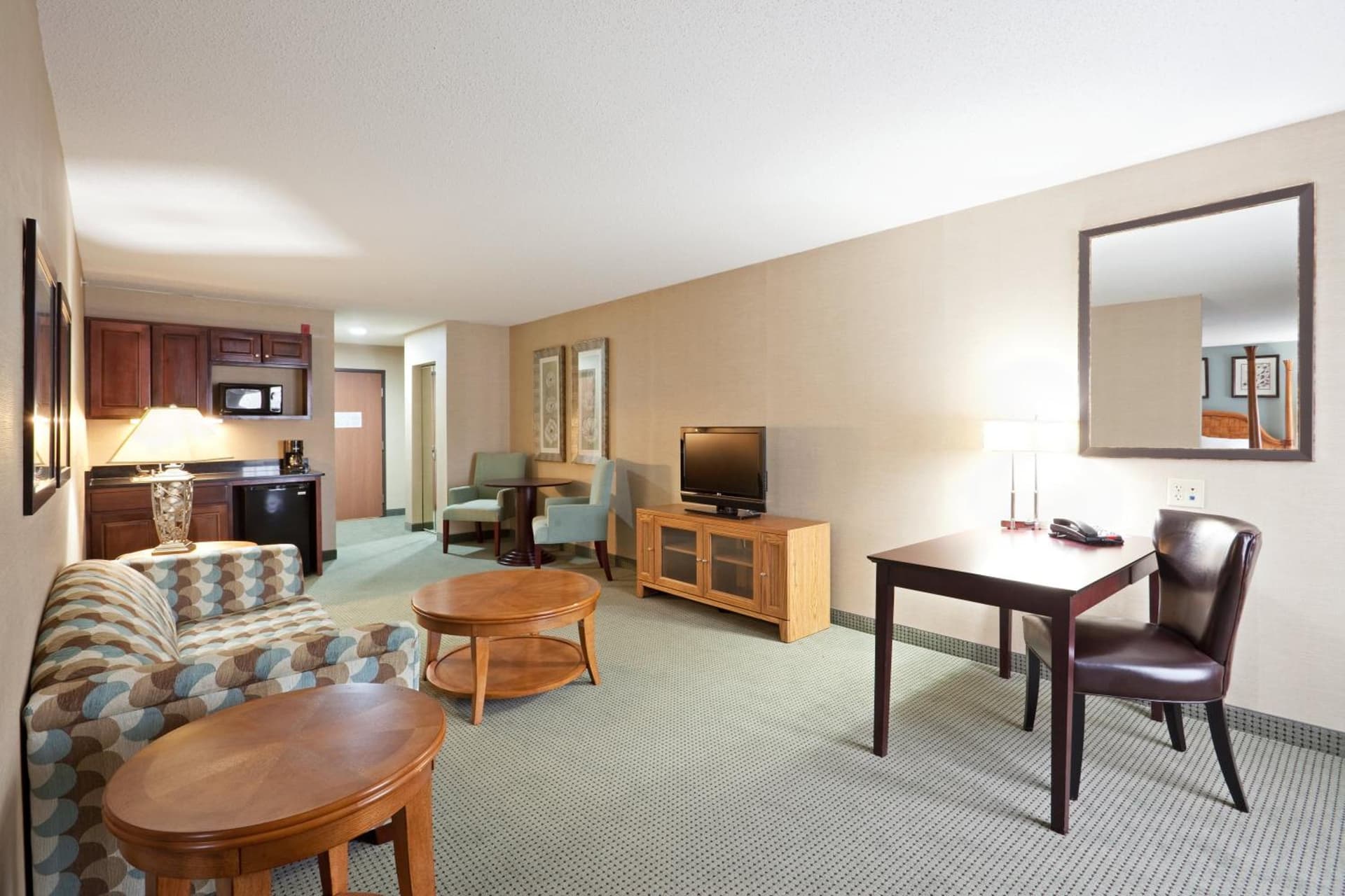 Holiday Inn Express and Suites Meriden by IHG gallery photo in Meriden, CT — image 40