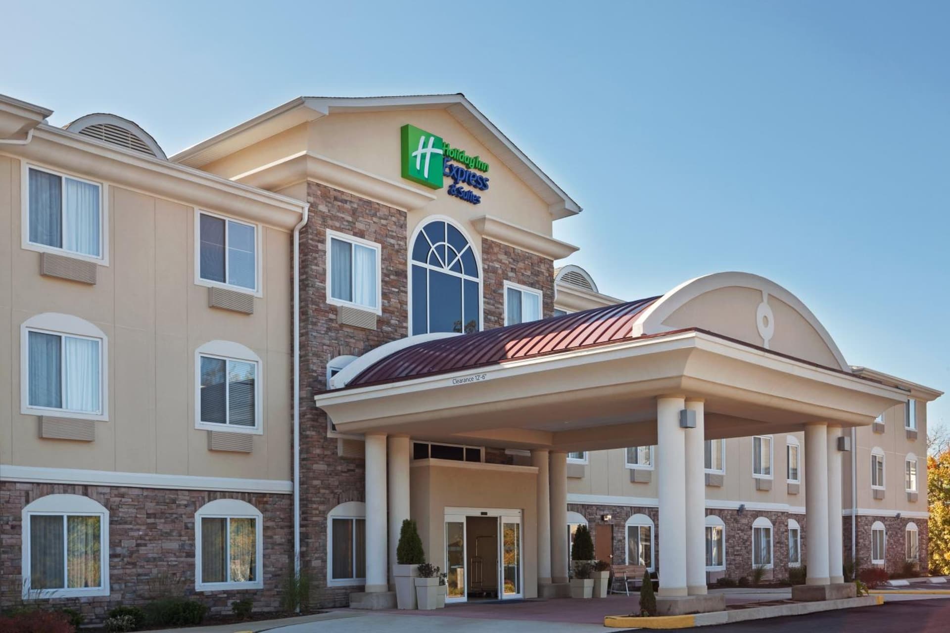 Holiday Inn Express and Suites Meriden by IHG gallery photo in Meriden, CT — image 38