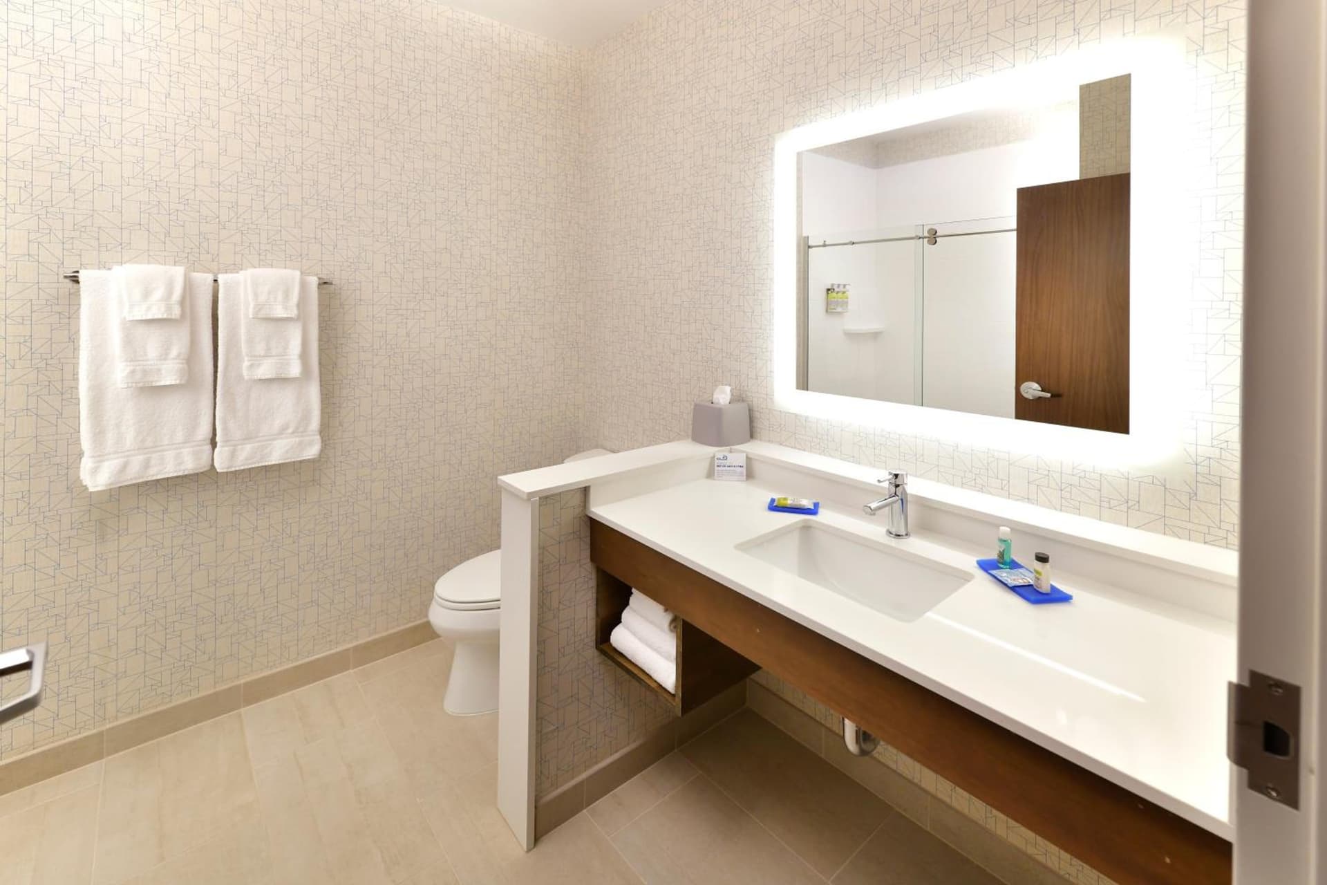 Holiday Inn Express & Suites - Millersburg by IHG gallery photo in Millersburg, OH — image 20
