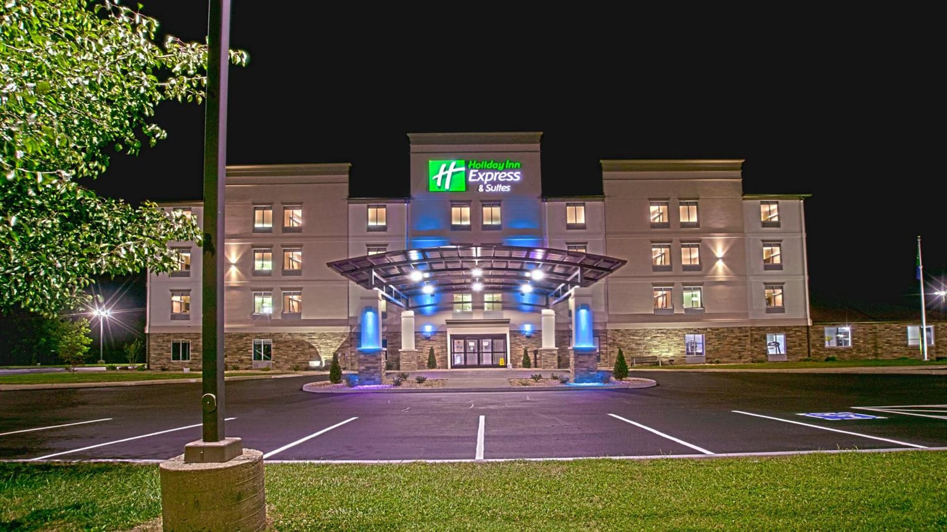 Holiday Inn Express & Suites Evansville North by IHG gallery photo in Warrenton, IN — image 6