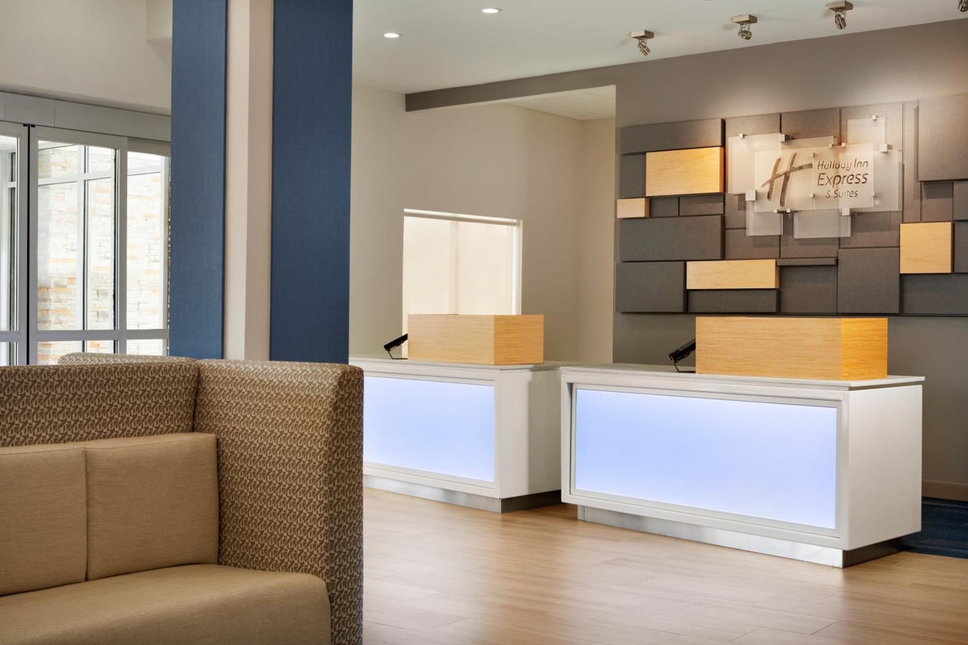 Holiday Inn Express & Suites - McAllen - Medical Center Area by IHG gallery photo in McAllen, TX — image 15