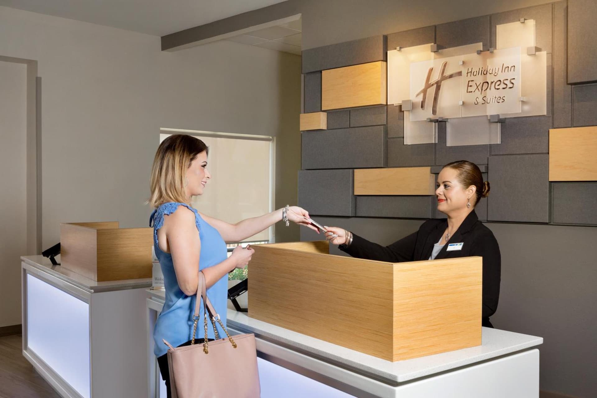 Holiday Inn Express & Suites - McAllen - Medical Center Area by IHG gallery photo in McAllen, TX — image 34