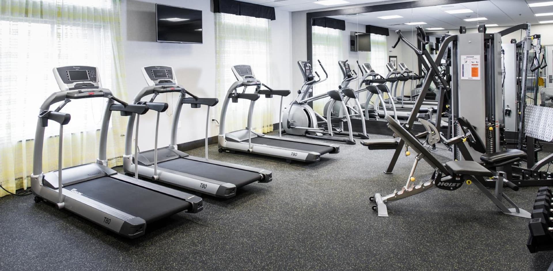 Holiday Inn Express and Suites Madison Central by IHG gallery photo in Madison, WI — image 30