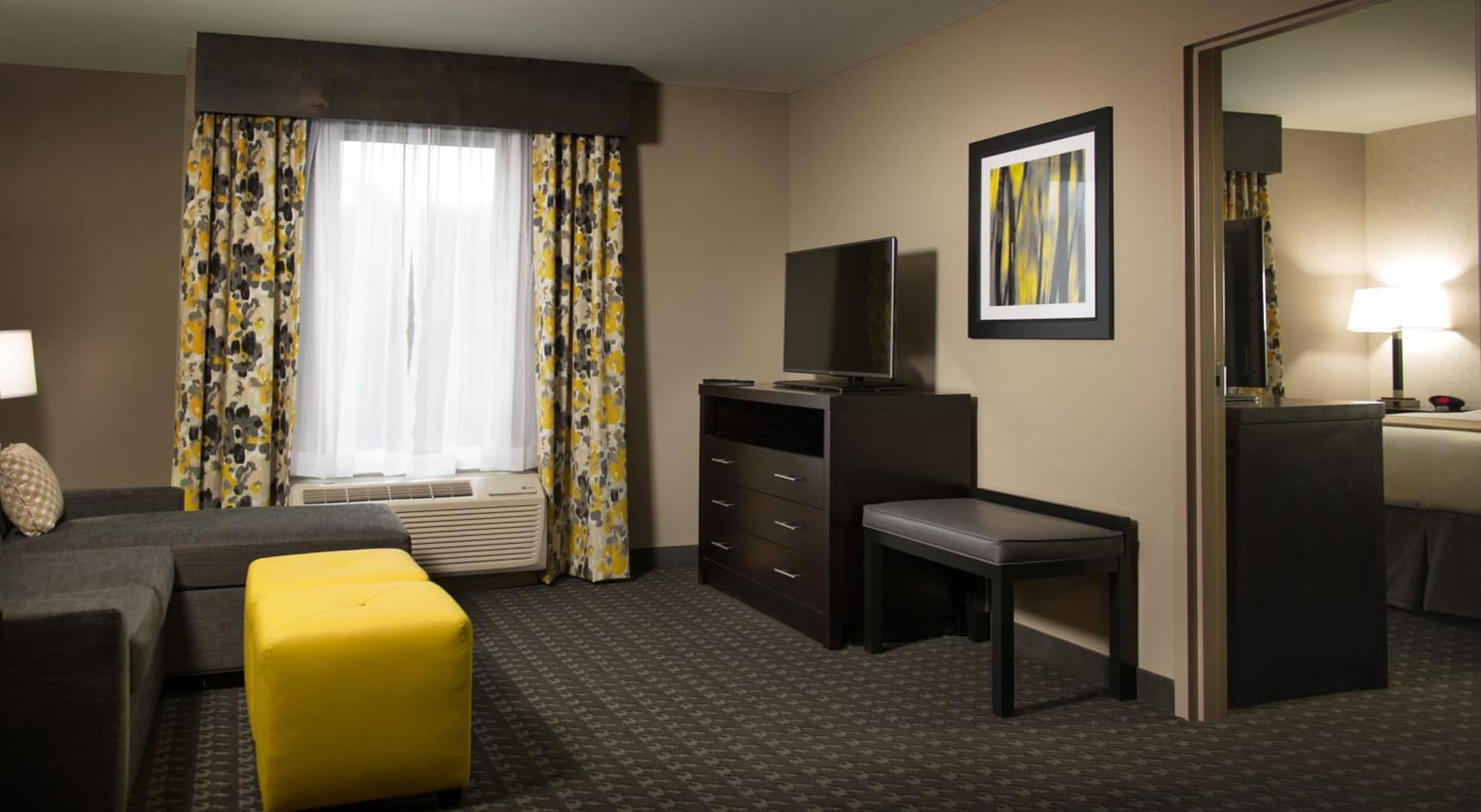 Holiday Inn Express and Suites Madison Central by IHG gallery photo in Madison, WI — image 6