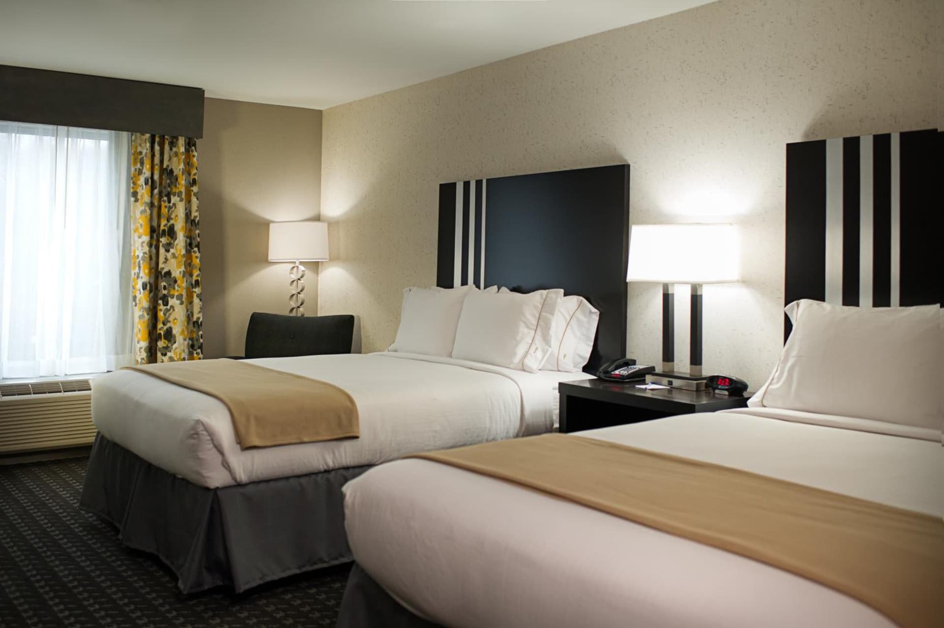 Holiday Inn Express and Suites Madison Central by IHG gallery photo in Madison, WI — image 5
