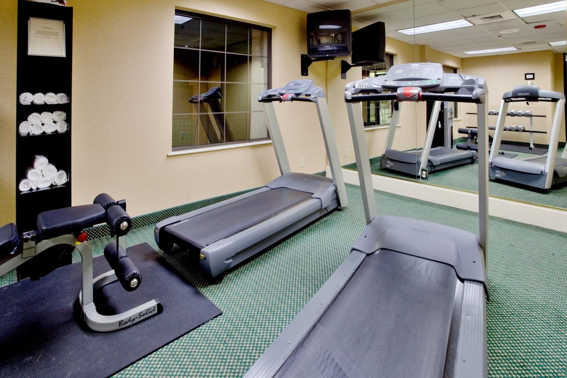 Holiday Inn Hotel & Suites Raleigh / Cary by IHG gallery photo in Cary, NC — image 15