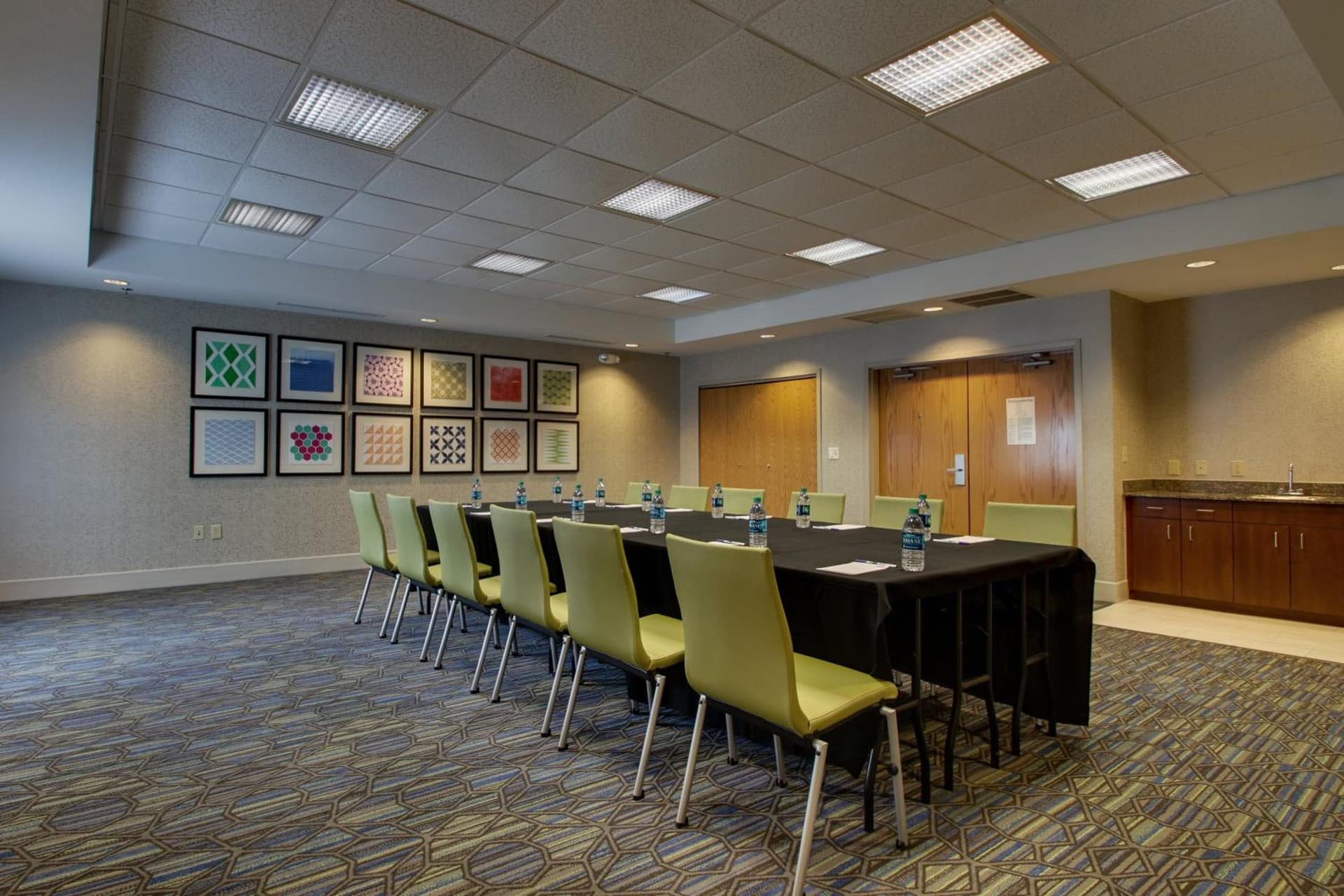 Holiday Inn Express Hotel & Suites Morris by IHG property views in Morris, IL — gallery photo 3