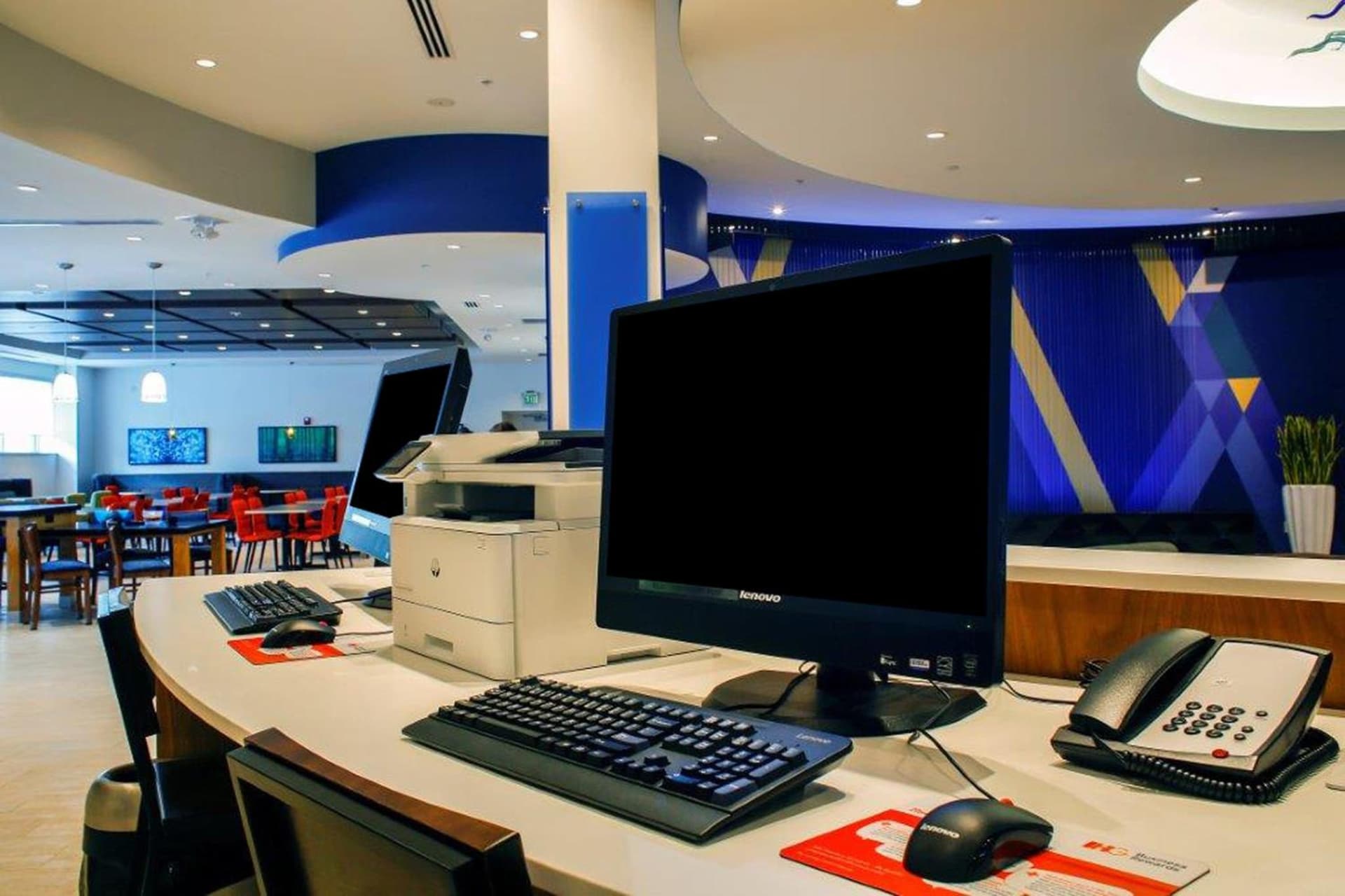 Holiday Inn Express & Suites Downtown Louisville by IHG gallery photo in Louisville, KY — image 36