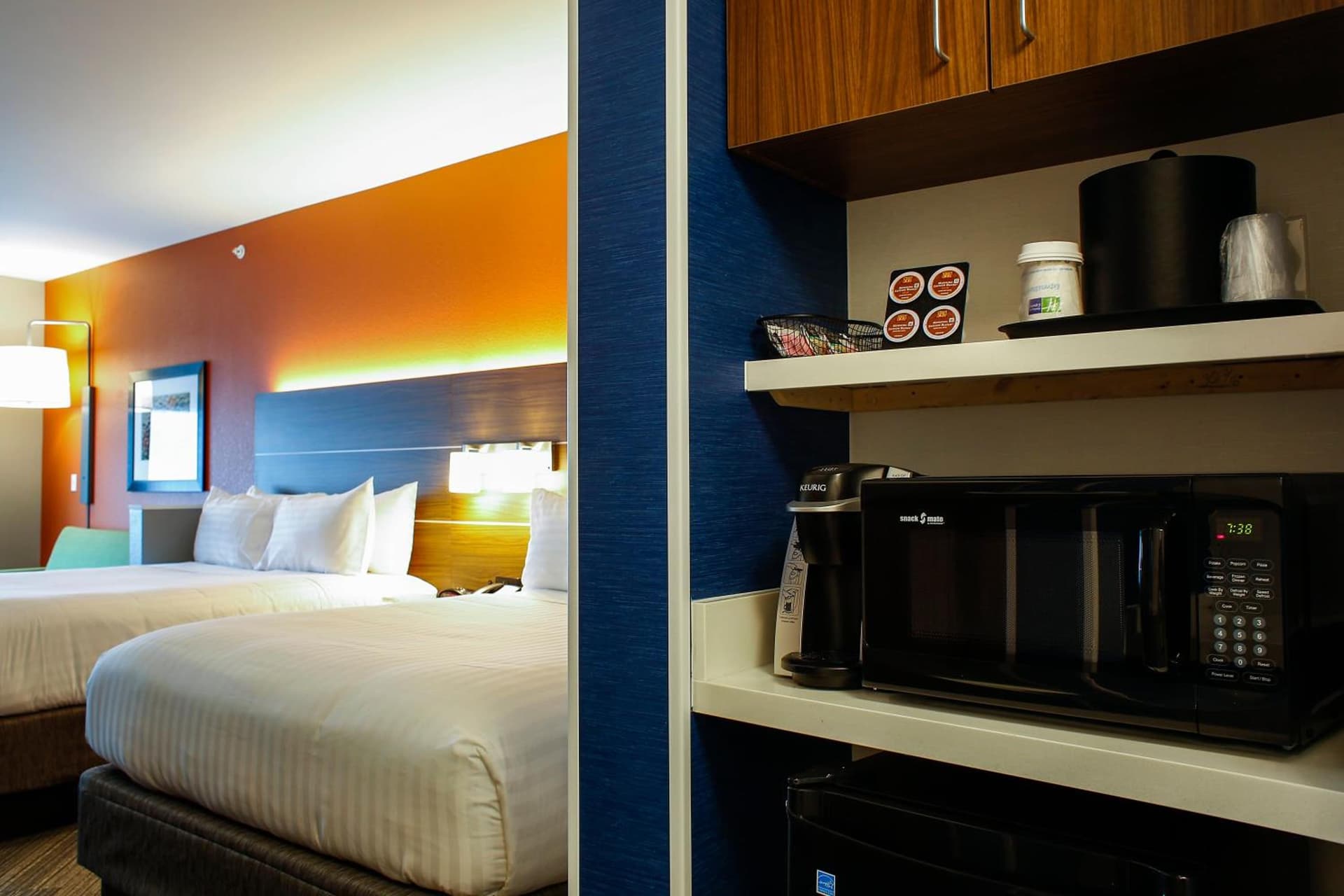 Holiday Inn Express & Suites Downtown Louisville by IHG gallery photo in Louisville, KY — image 29