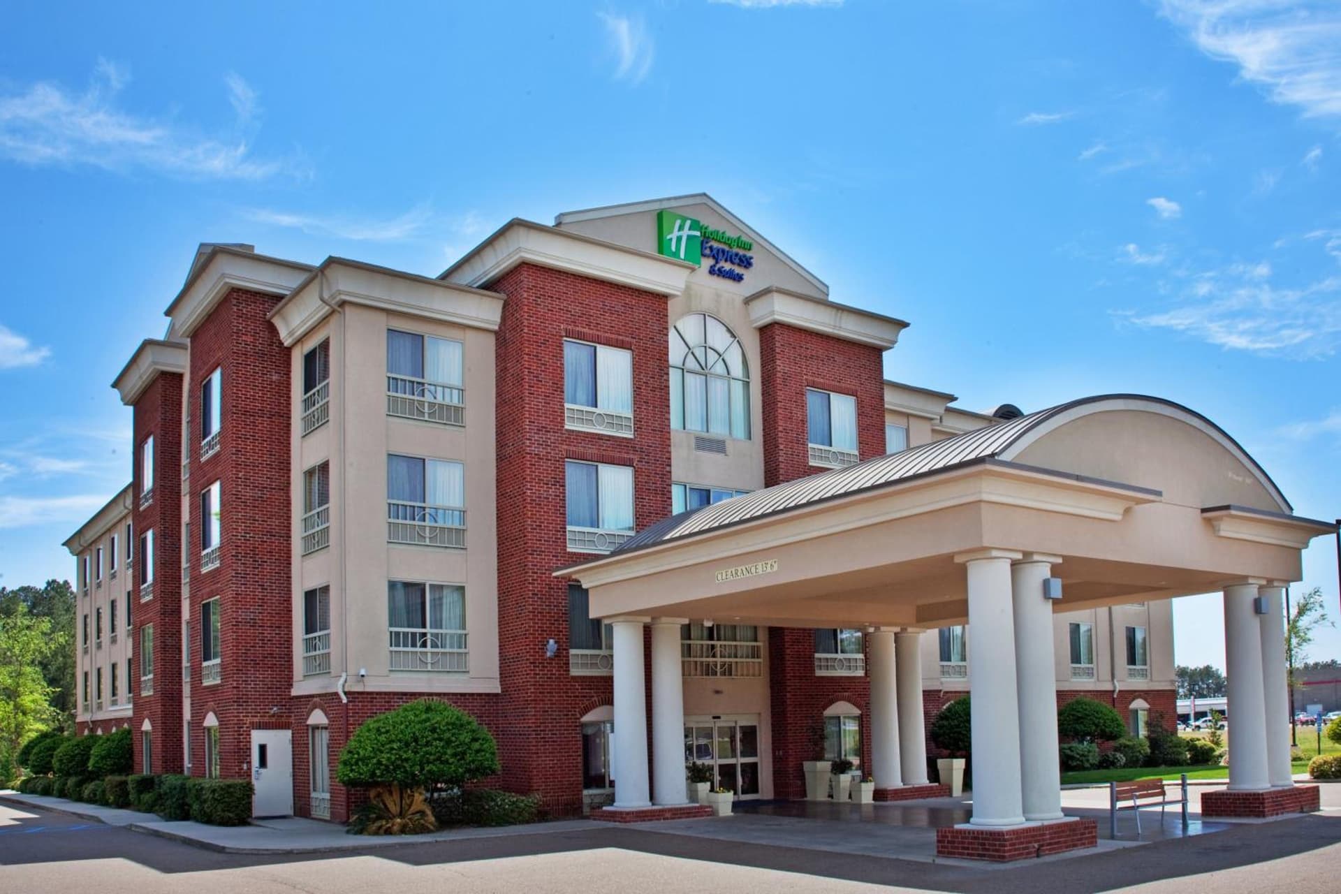 Holiday Inn Express Hotel & Suites West Monroe by IHG featured exterior or lobby in West Monroe, LA — similar hotel