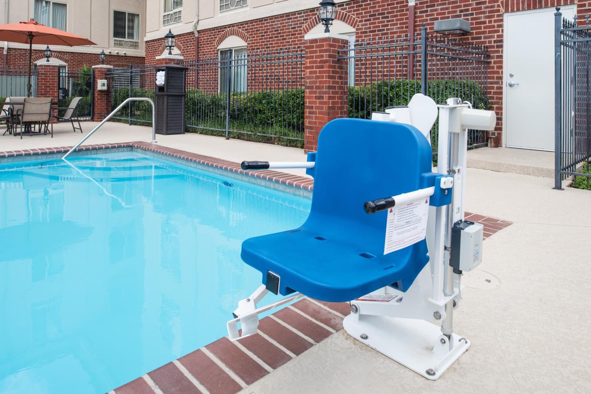Holiday Inn Express Hotel & Suites West Monroe by IHG gallery photo in West Monroe, LA — image 18