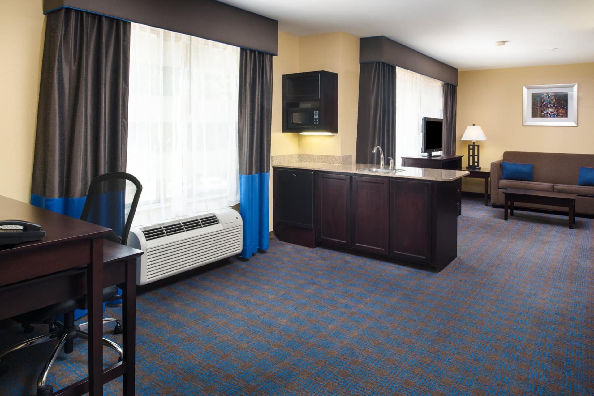 Holiday Inn Express Hotel & Suites West Monroe by IHG gallery photo in West Monroe, LA — image 28