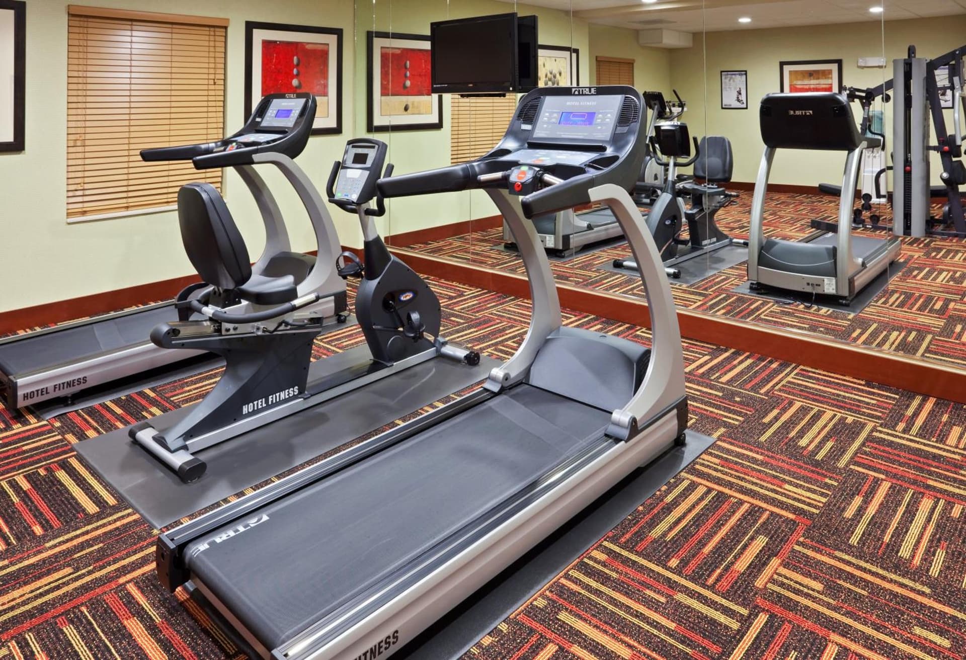 Holiday Inn Express Hotel & Suites Chehalis - Centralia by IHG gallery photo in Chehalis, WA — image 24