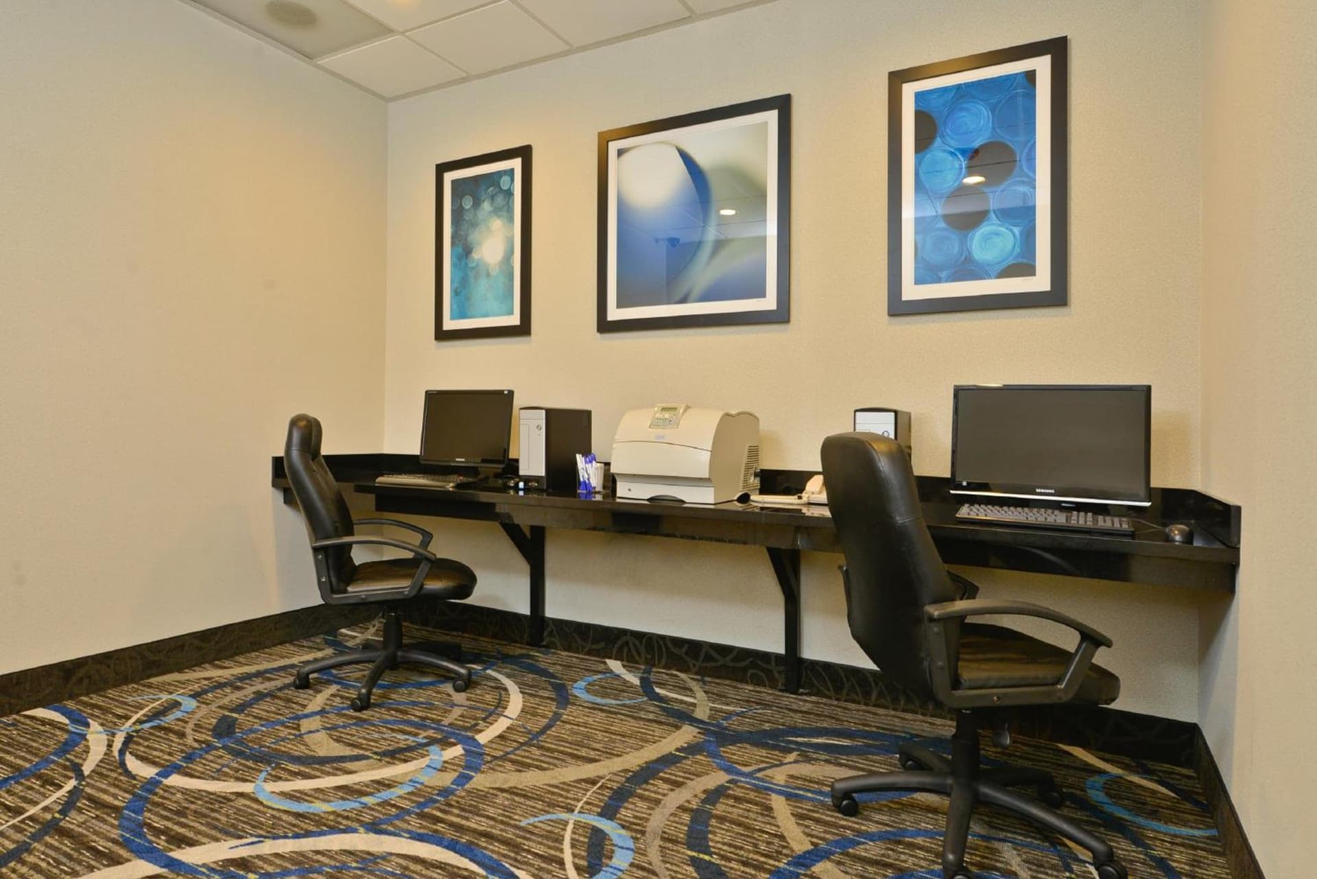 Holiday Inn Express & Suites Tacoma South - Lakewood by IHG gallery photo in Lakewood, WA — image 27