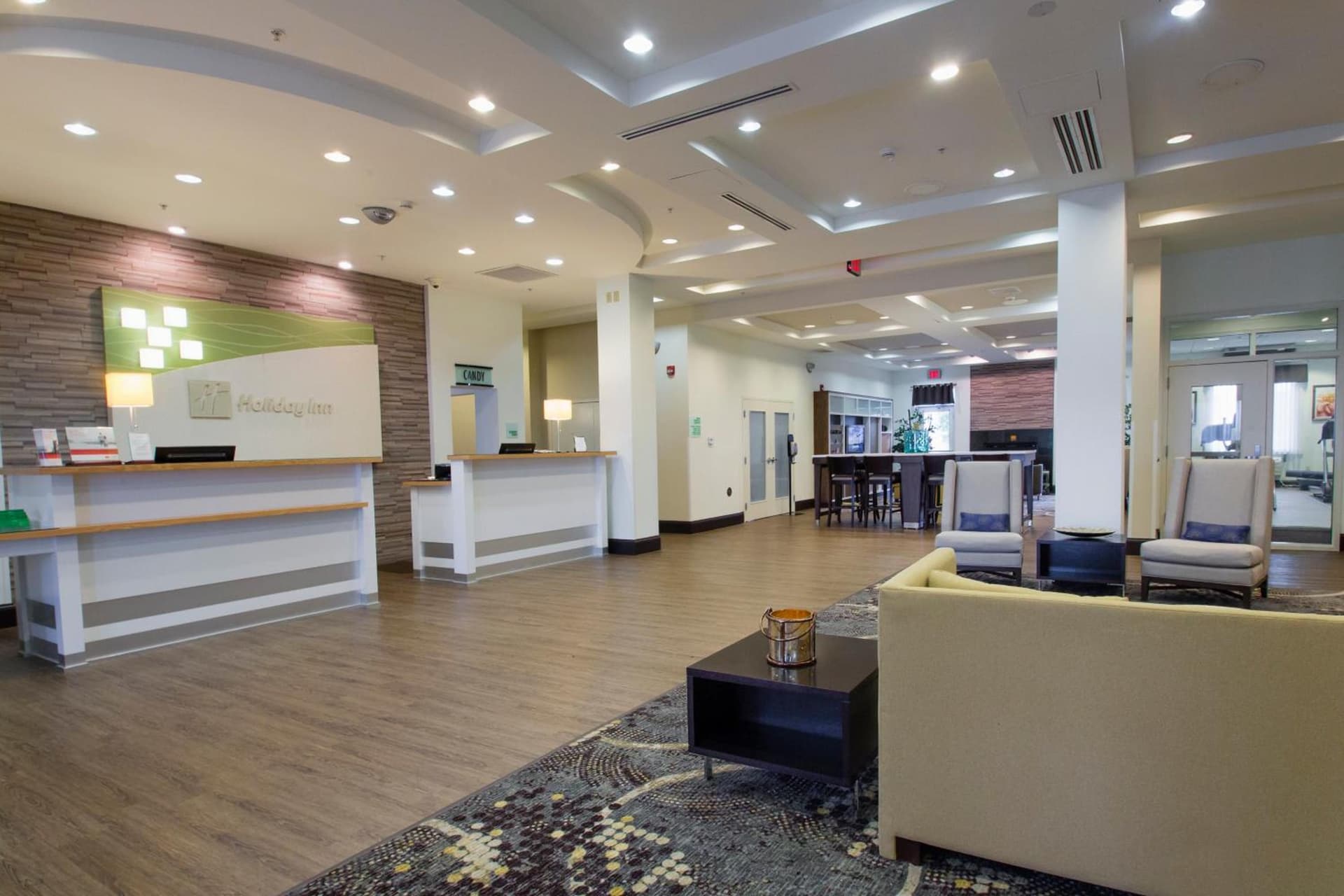 Holiday Inn Hotel & Suites Bloomington Airport by IHG gallery photo in Bloomington, IL — image 21