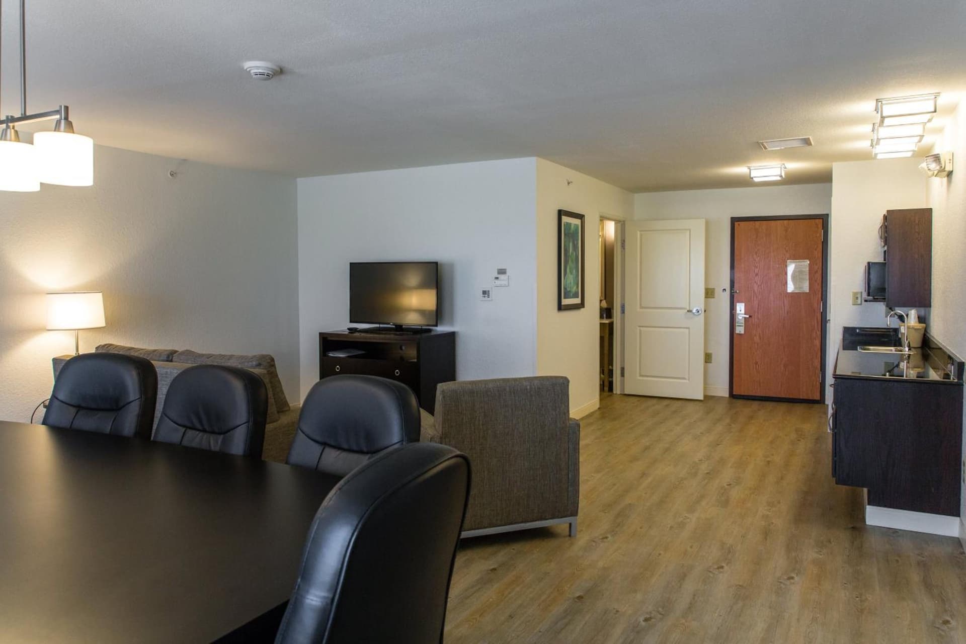 Holiday Inn Hotel & Suites Bloomington Airport by IHG gallery photo in Bloomington, IL — image 55