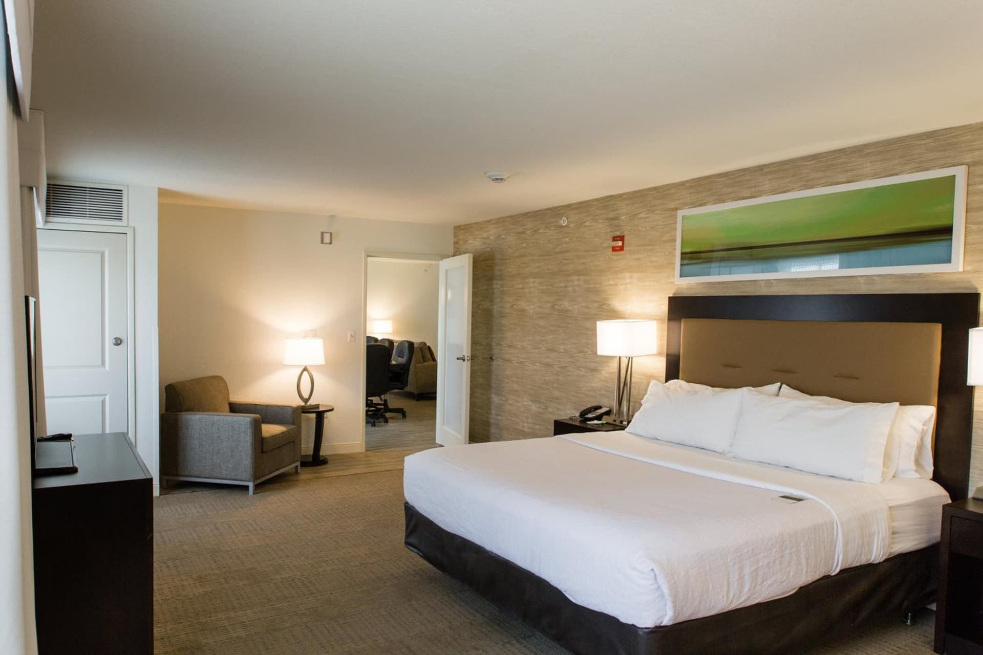 Holiday Inn Hotel & Suites Bloomington Airport by IHG gallery photo in Bloomington, IL — image 27