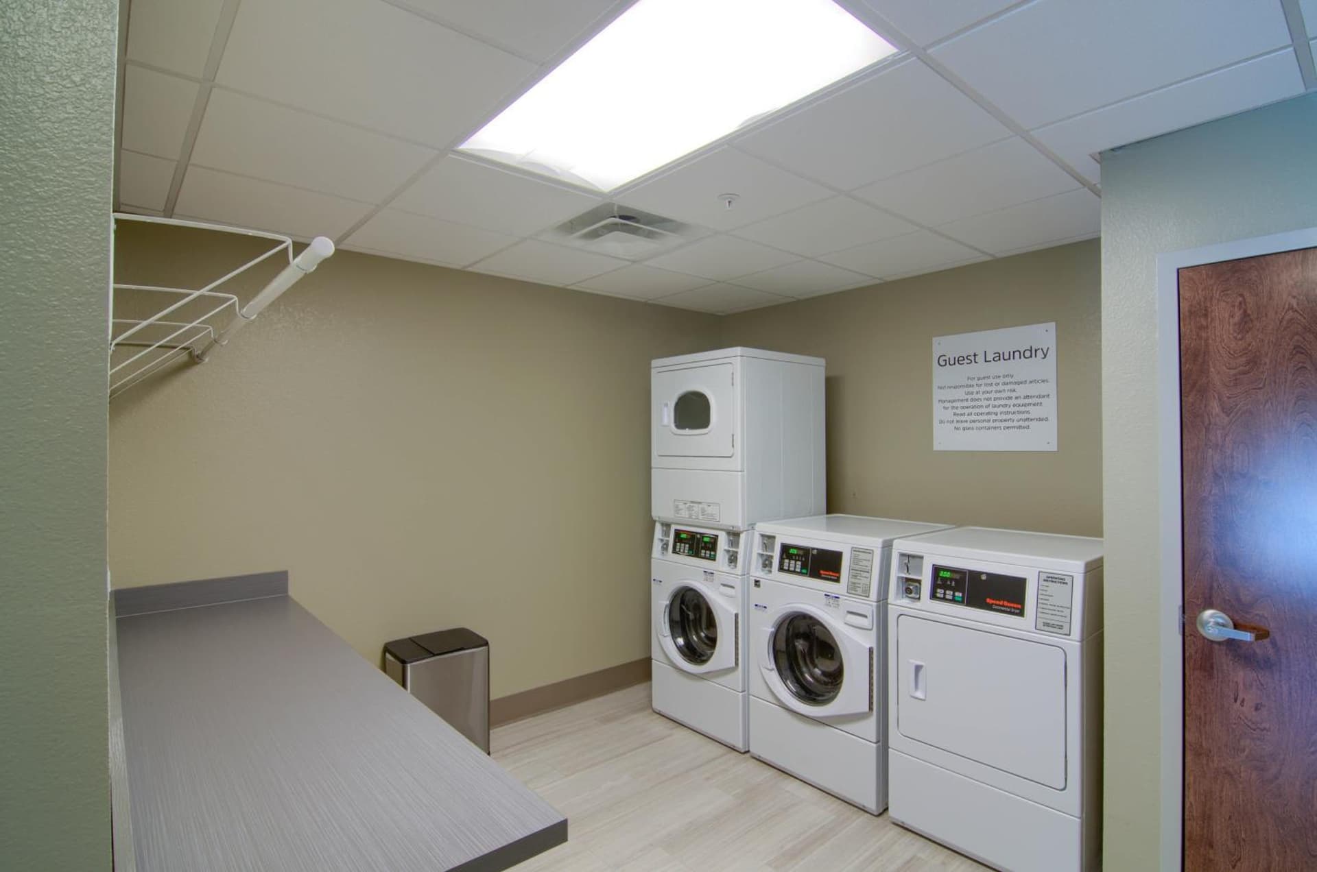Holiday Inn Express & Suites Mobile - University Area by IHG gallery photo in Mobile, AL — image 38