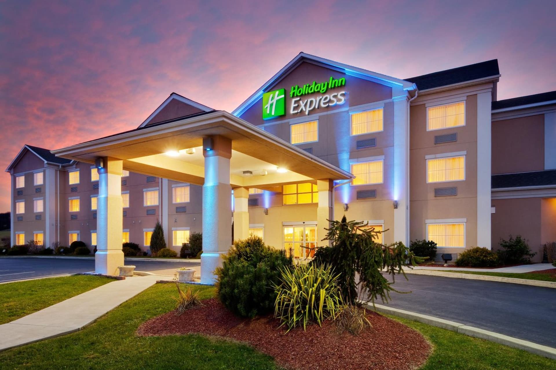 Holiday Inn Express & Suites Gibson by IHG gallery photo in New Milford — image 42