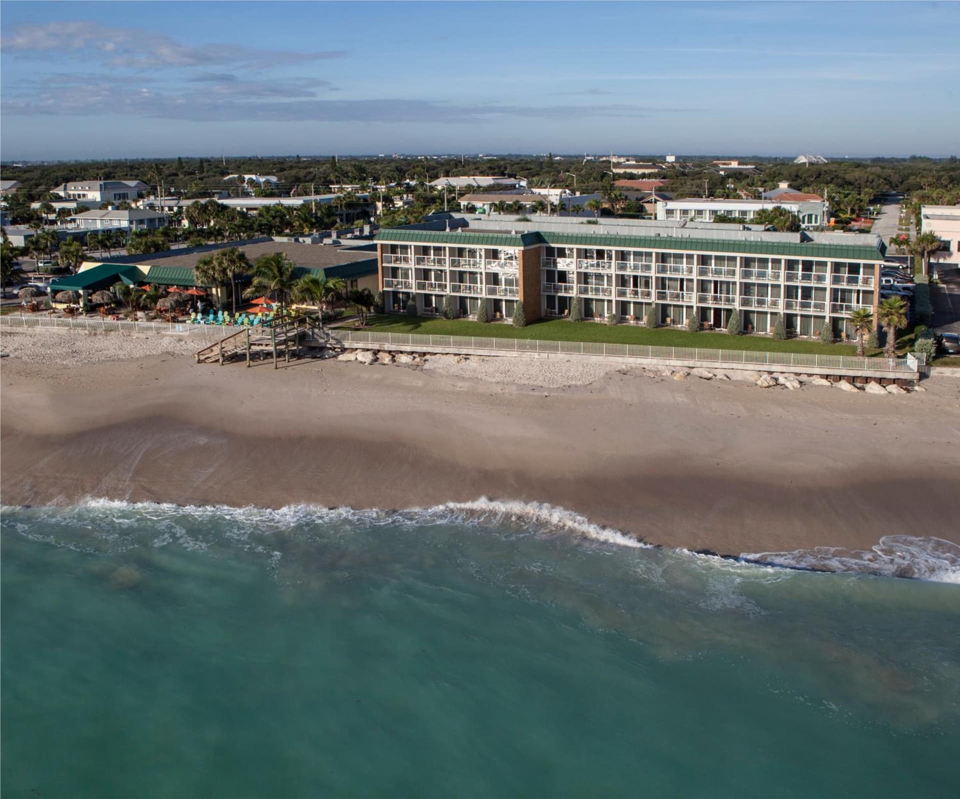 Ocean Breeze Inn Vero Beach featured exterior or lobby in Vero Beach, FL — similar hotel