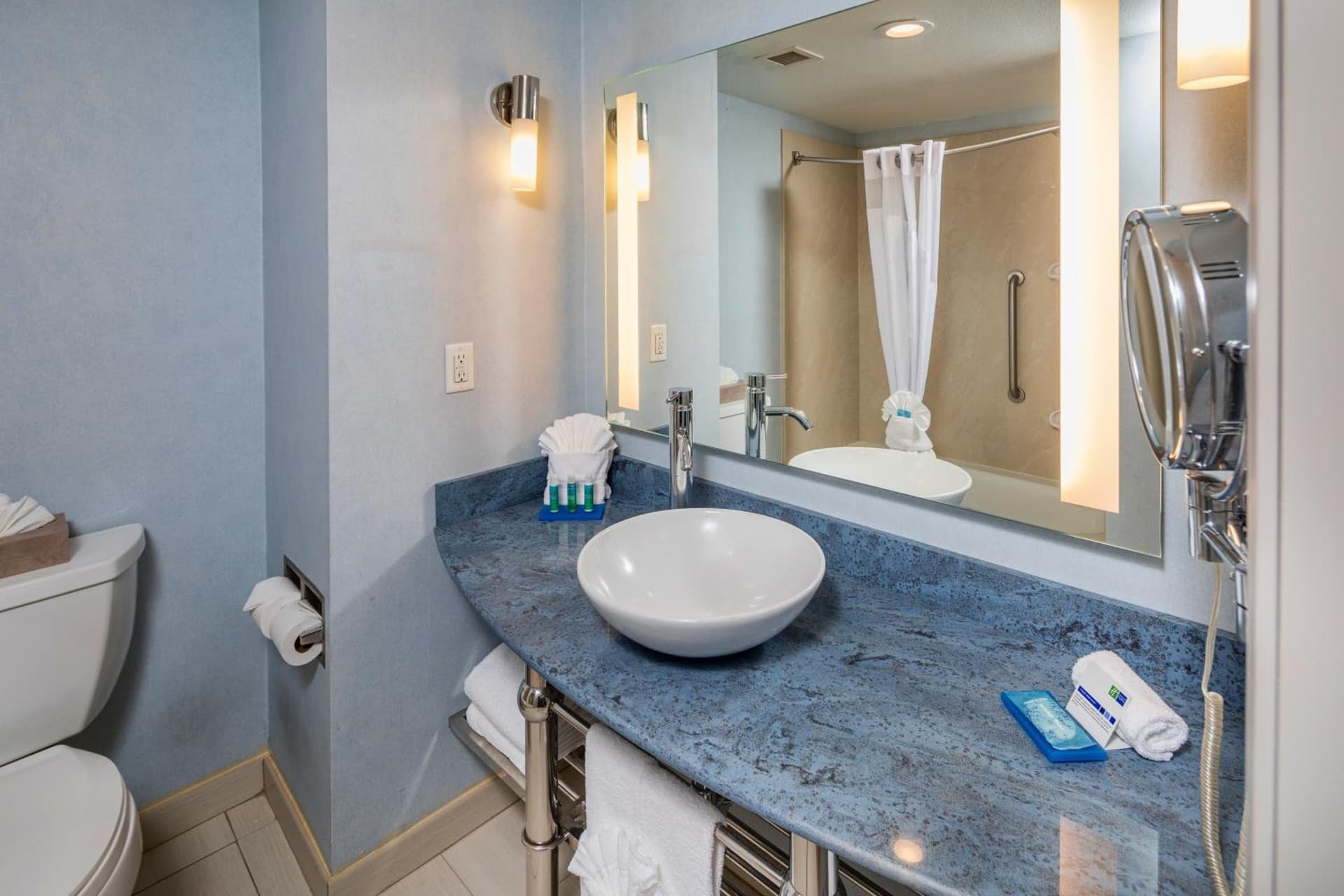 Holiday Inn Express Hotel & Suites Modesto-Salida by IHG gallery photo in Modesto, CA — image 31