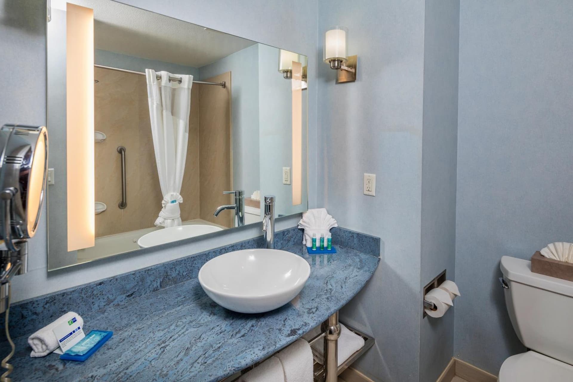 Holiday Inn Express Hotel & Suites Modesto-Salida by IHG gallery photo in Modesto, CA — image 16