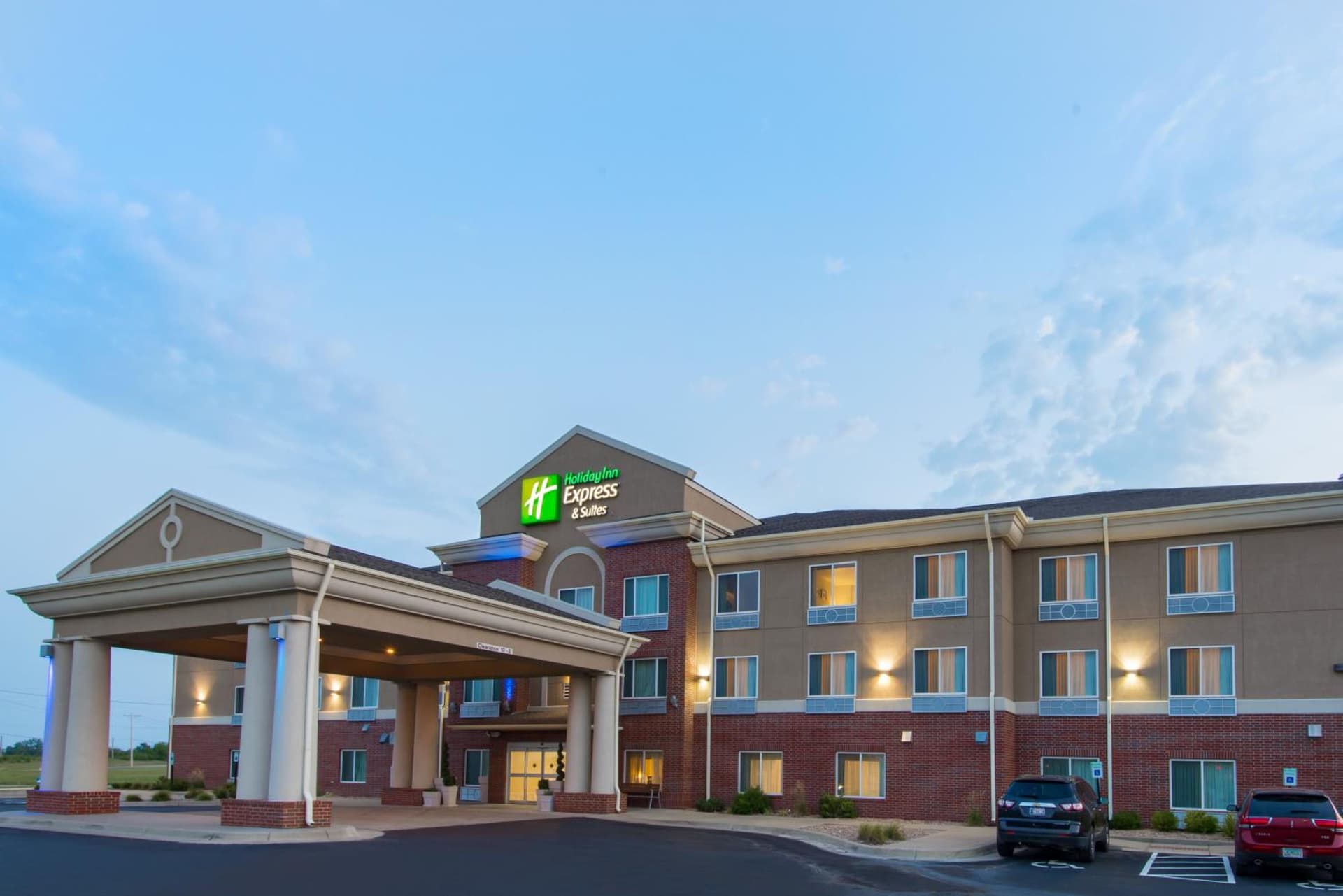 Holiday Inn Express Hotel & Suites El Dorado by IHG featured exterior or lobby in El Dorado, KS — similar hotel