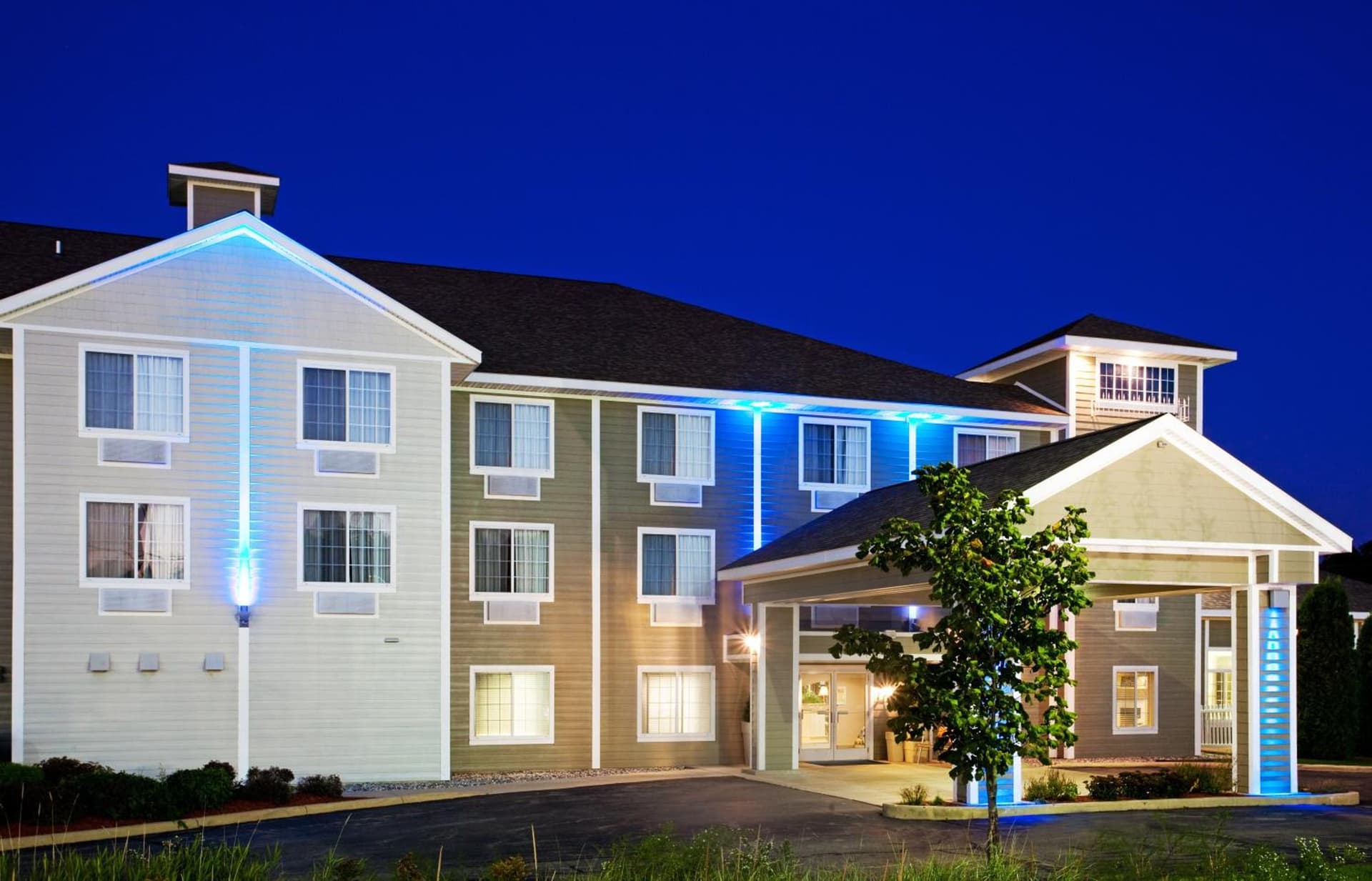 Holiday Inn Express & Suites New Buffalo, MI by IHG gallery photo in New Buffalo, MI — image 29