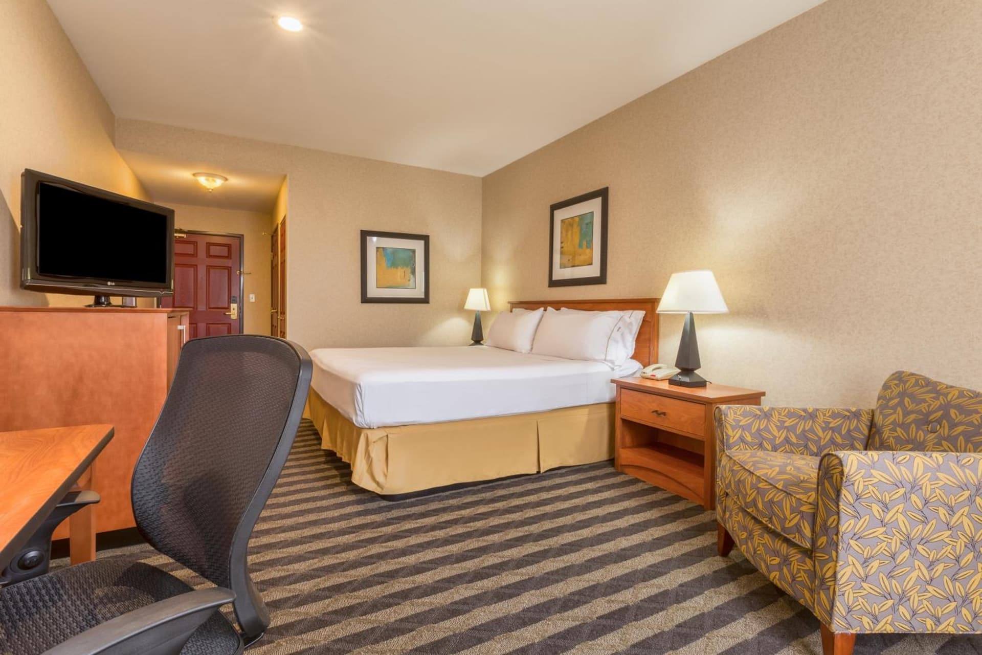 Holiday Inn Express Hotel & Suites Manteca by IHG gallery photo in Manteca, CA — image 39