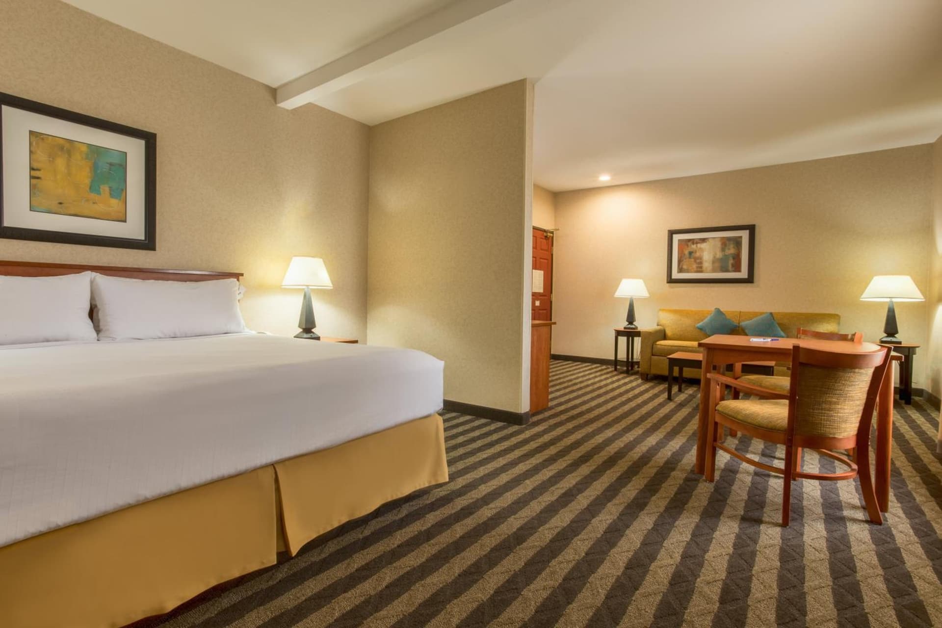 Holiday Inn Express Hotel & Suites Manteca by IHG gallery photo in Manteca, CA — image 18