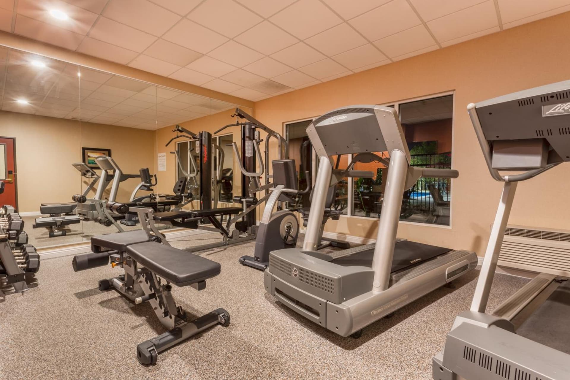 Holiday Inn Express Hotel & Suites Manteca by IHG gallery photo in Manteca, CA — image 7