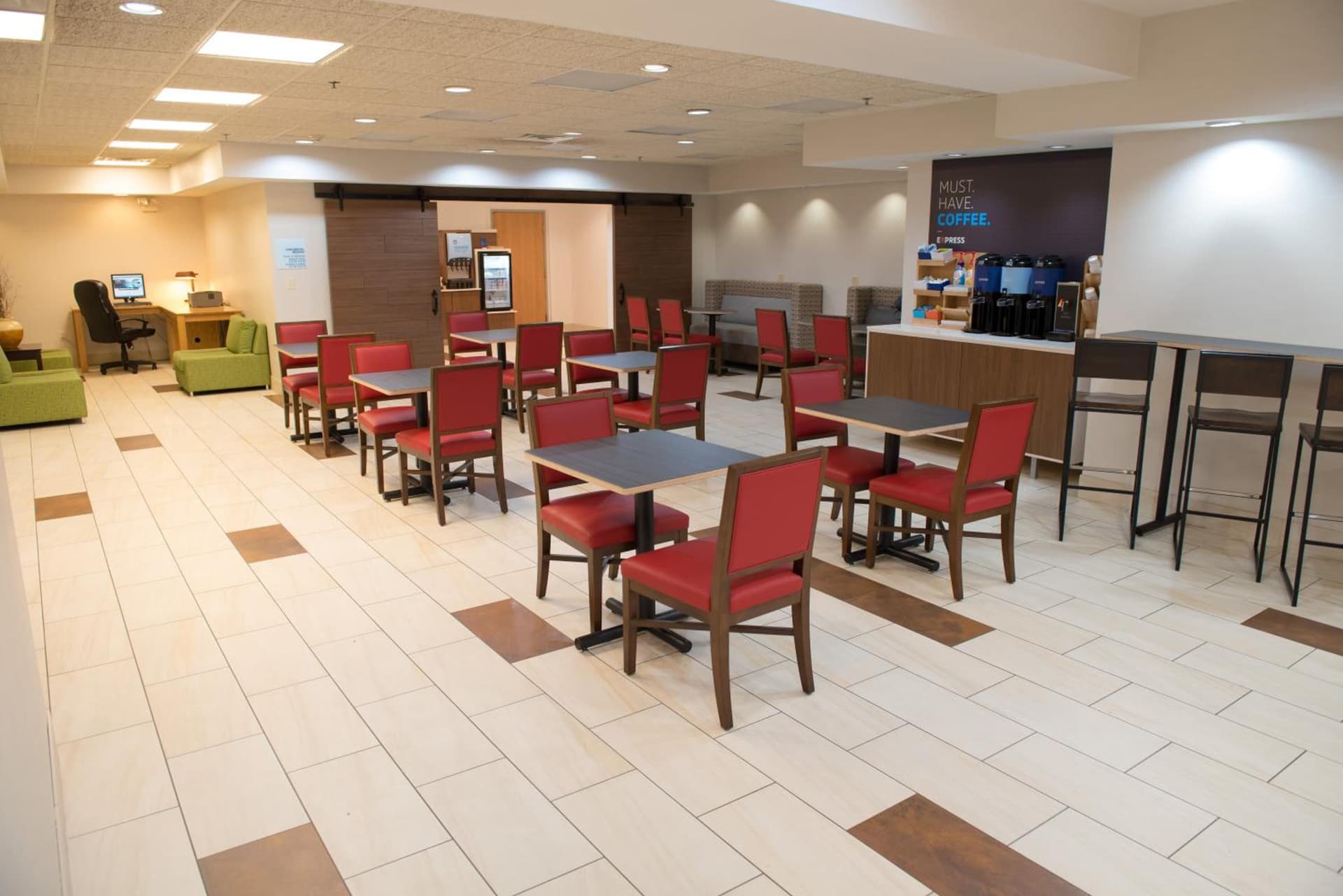 Holiday Inn Express Hotel & Suites Elkhart-South by IHG gallery photo in Elkhart, IN — image 39