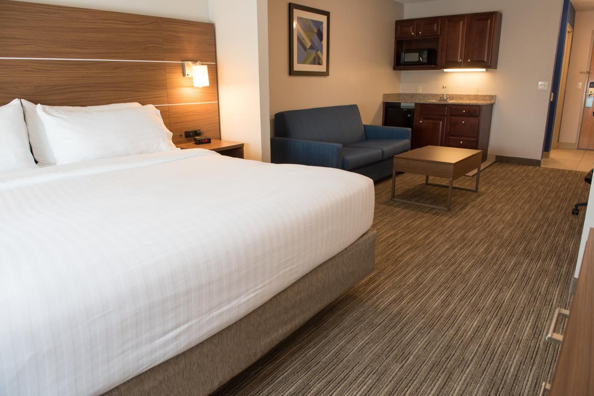 Holiday Inn Express Hotel & Suites Elkhart-South by IHG gallery photo in Elkhart, IN — image 9