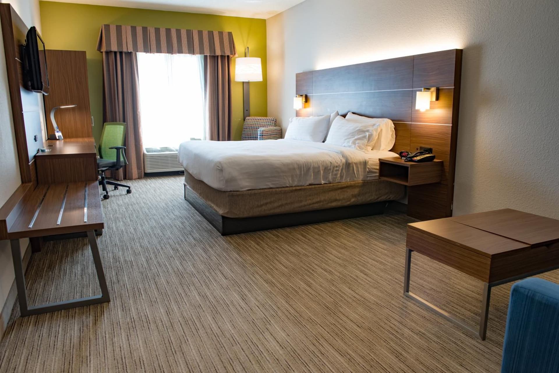 Holiday Inn Express Hotel & Suites Elkhart-South by IHG gallery photo in Elkhart, IN — image 21