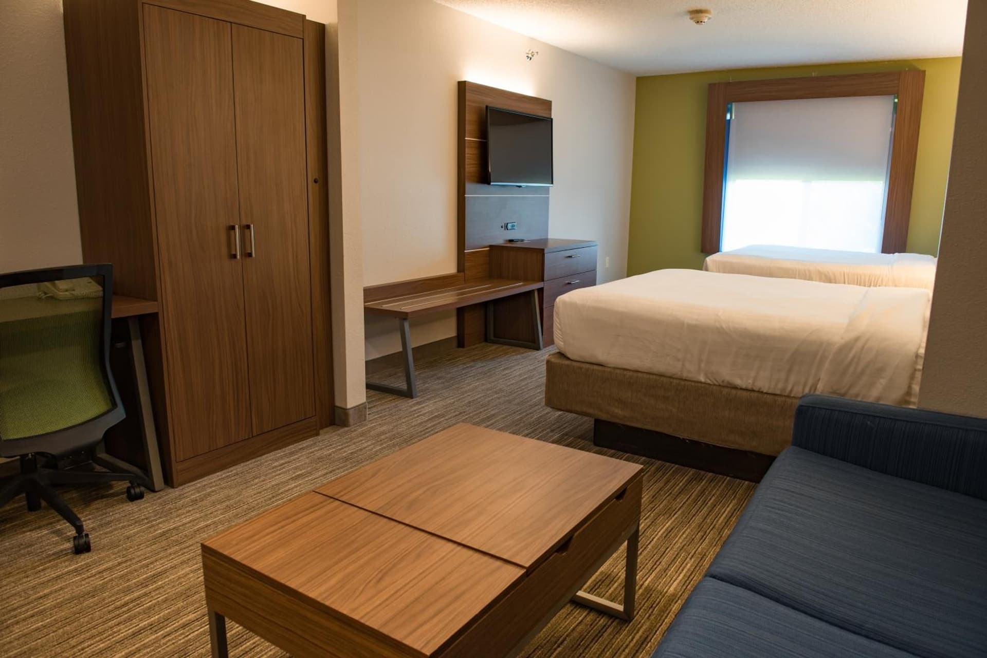 Holiday Inn Express Hotel & Suites Elkhart-South by IHG gallery photo in Elkhart, IN — image 6