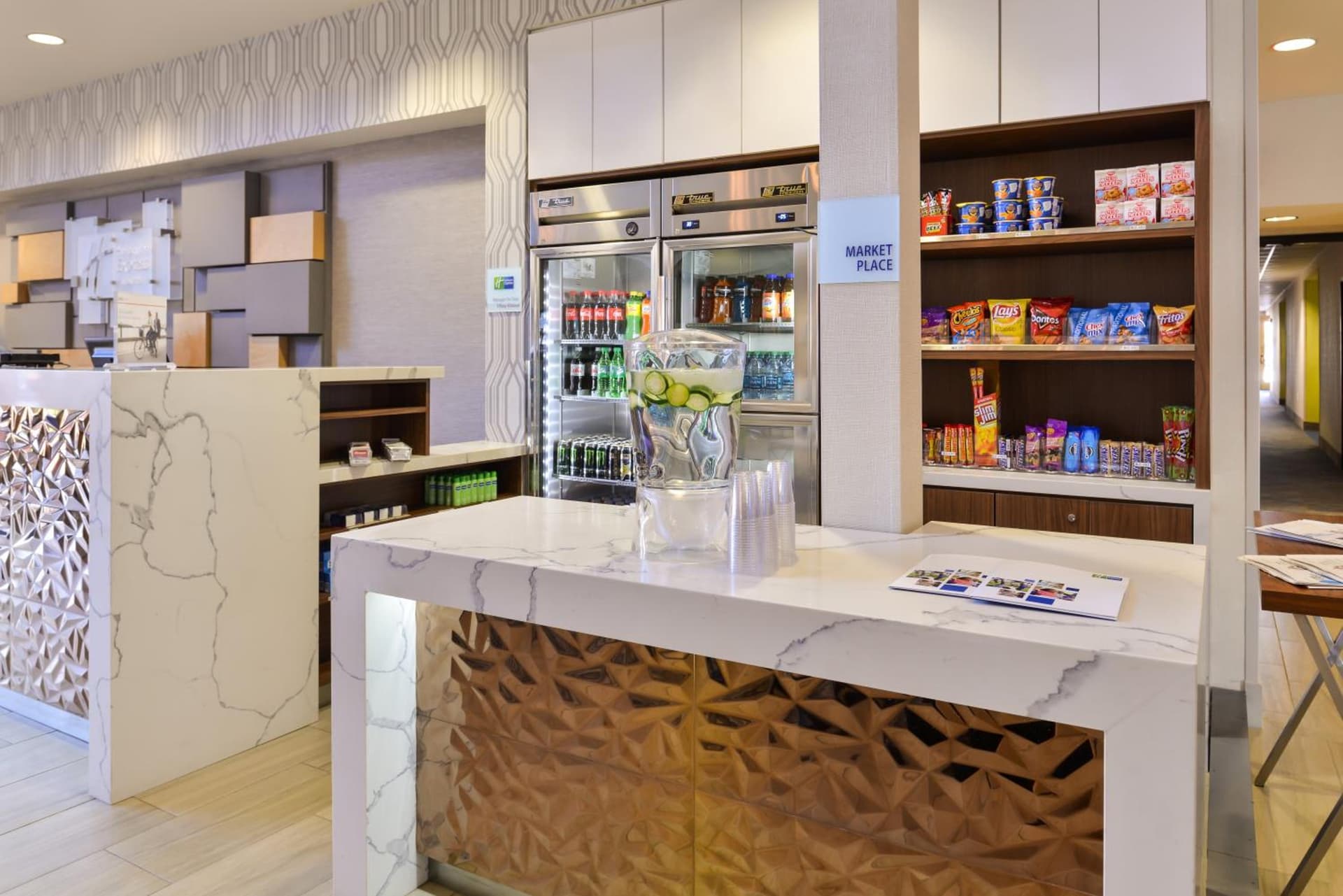 HOLIDAY INN EXPRESS & SUITES ELK GROVE CENTRAL - HWY 99 by IHG gallery photo in Elk Grove, CA — image 20