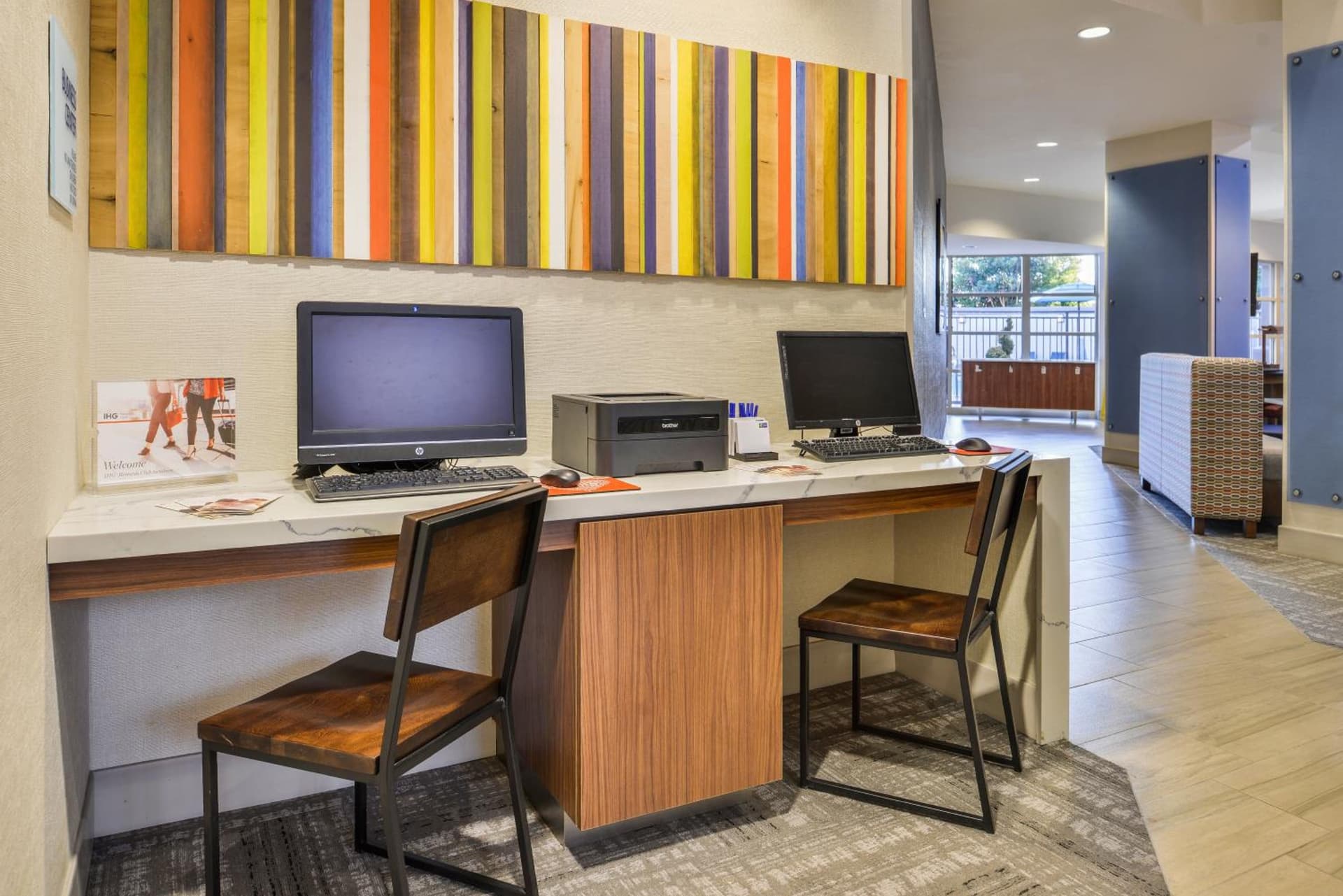 HOLIDAY INN EXPRESS & SUITES ELK GROVE CENTRAL - HWY 99 by IHG gallery photo in Elk Grove, CA — image 9