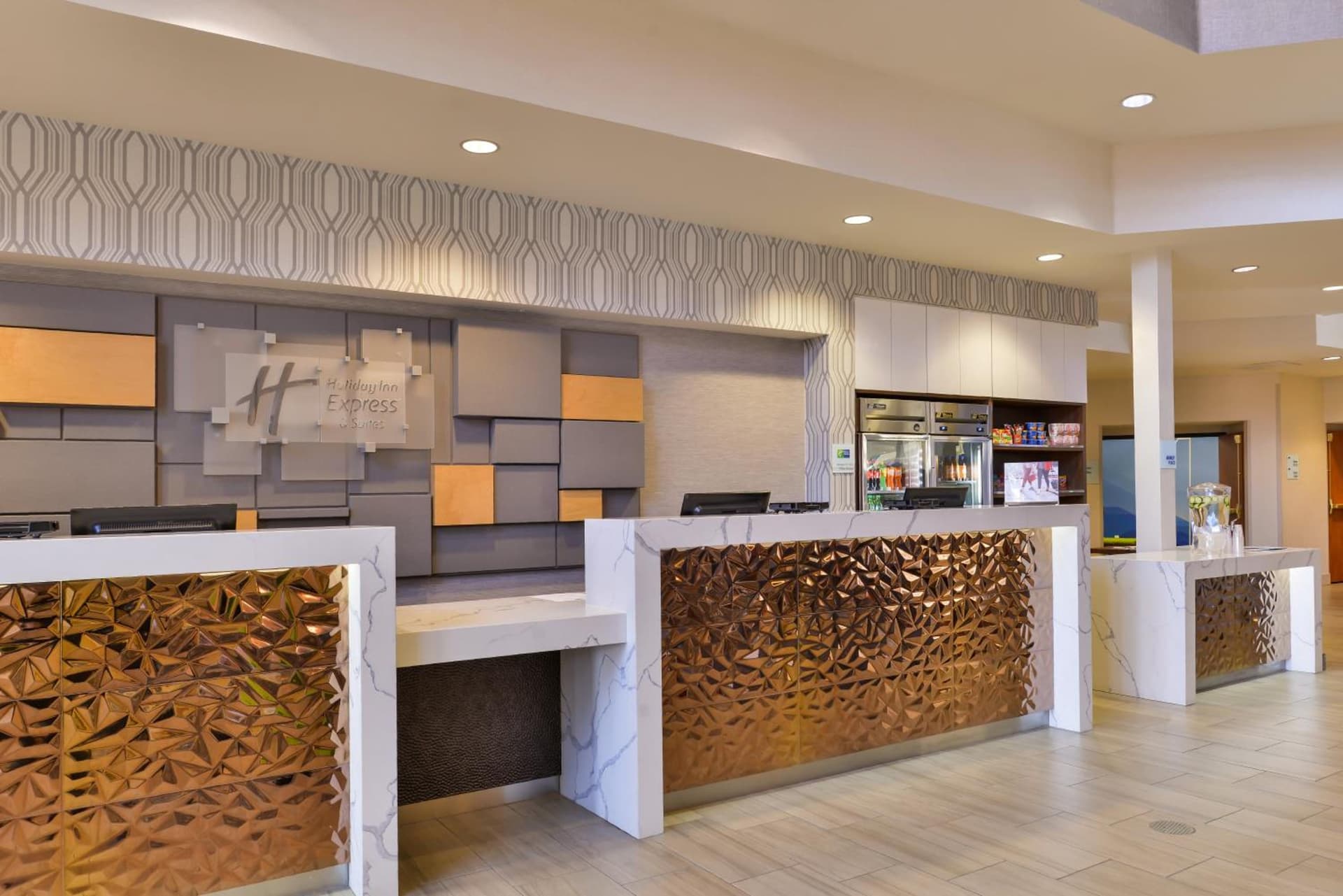 HOLIDAY INN EXPRESS & SUITES ELK GROVE CENTRAL - HWY 99 by IHG gallery photo in Elk Grove, CA — image 14