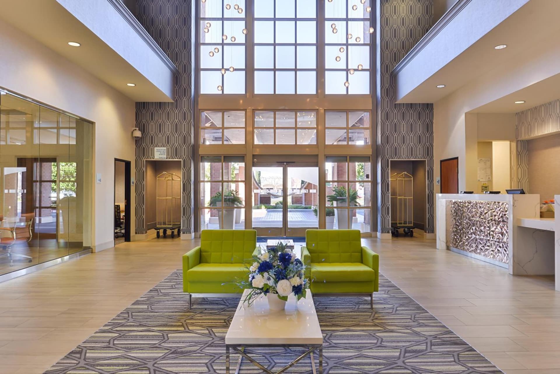 HOLIDAY INN EXPRESS & SUITES ELK GROVE CENTRAL - HWY 99 by IHG gallery photo in Elk Grove, CA — image 18