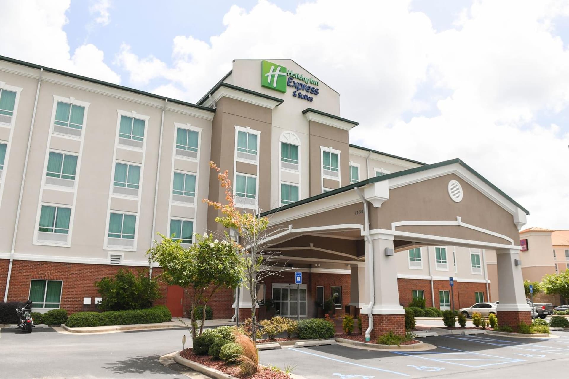 Holiday Inn Express & Suites - Valdosta by IHG featured exterior or lobby in Valdosta, GA — similar hotel