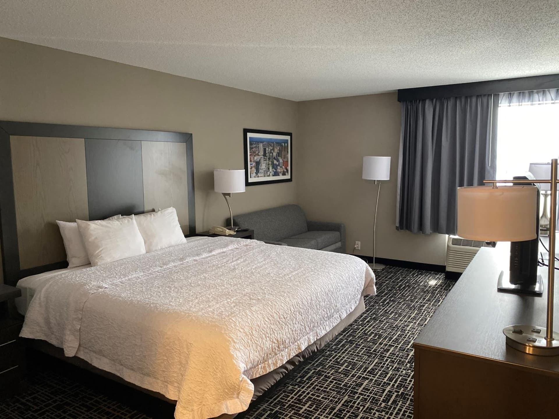 La Quinta Inn & Suites by Wyndham St Louis Route 66 gallery photo in Saint Louis, MO — image 33