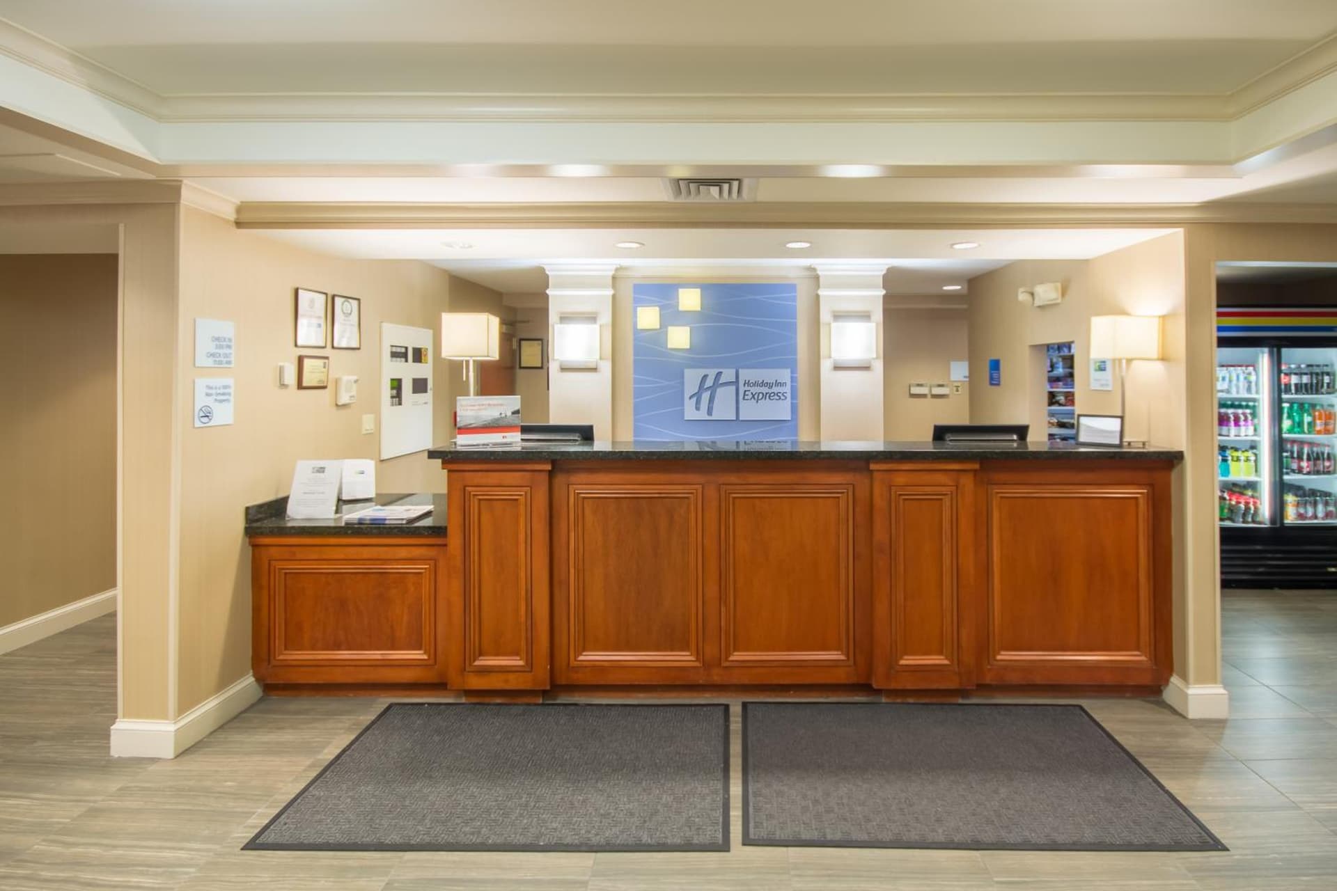 Holiday Inn Express Hotel & Suites Auburn by IHG gallery photo in Auburn — image 11