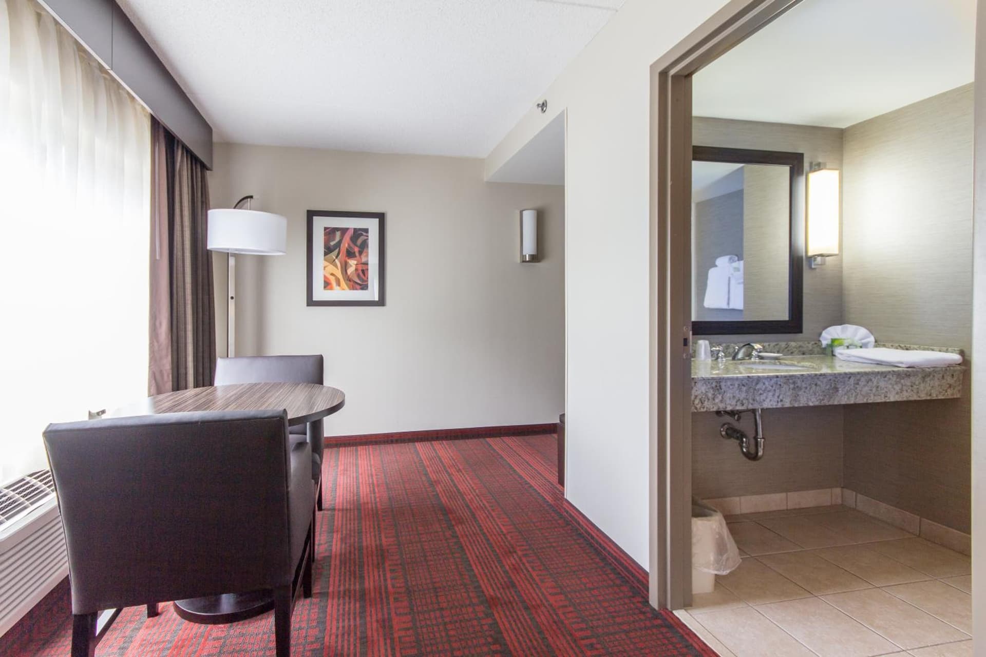 Holiday Inn Express Hotel & Suites Auburn by IHG gallery photo in Auburn — image 33