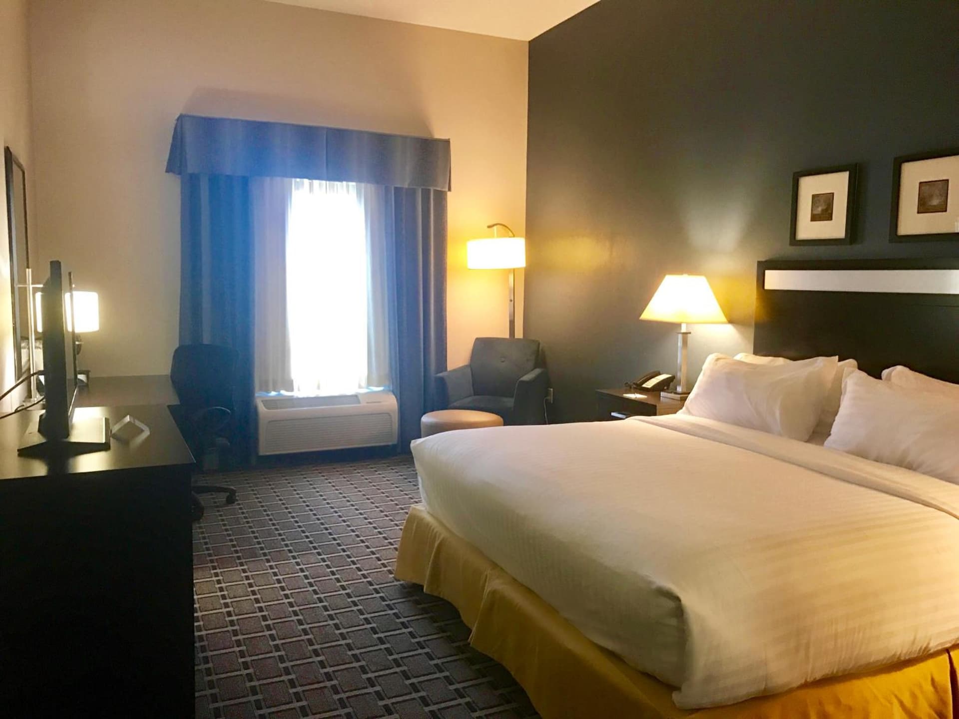 Holiday Inn Express & Suites Morton Peoria Area by IHG gallery photo in Morton, IL — image 36