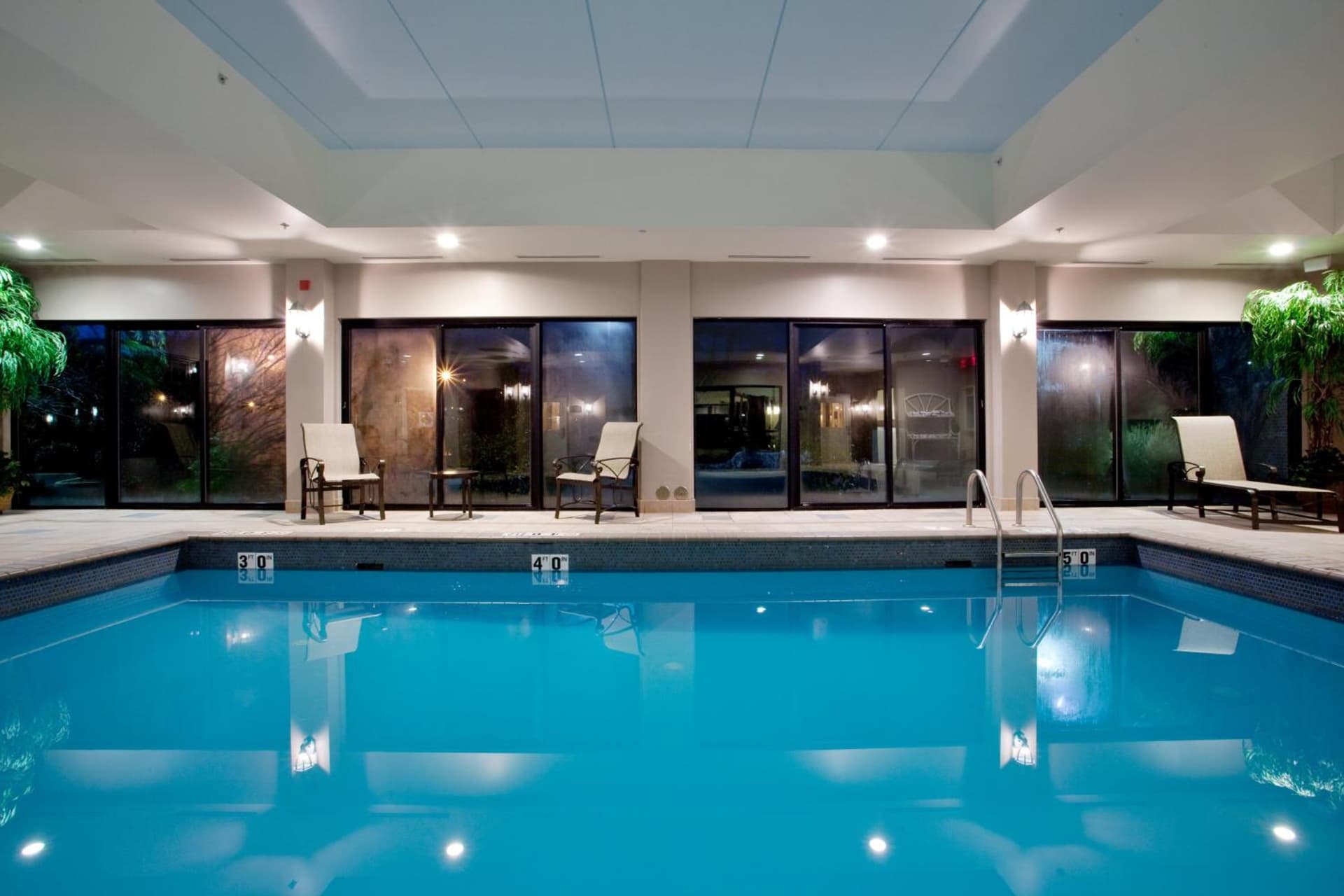 Holiday Inn Express & Suites Newport News by IHG gallery photo in Newport News, VA — image 8