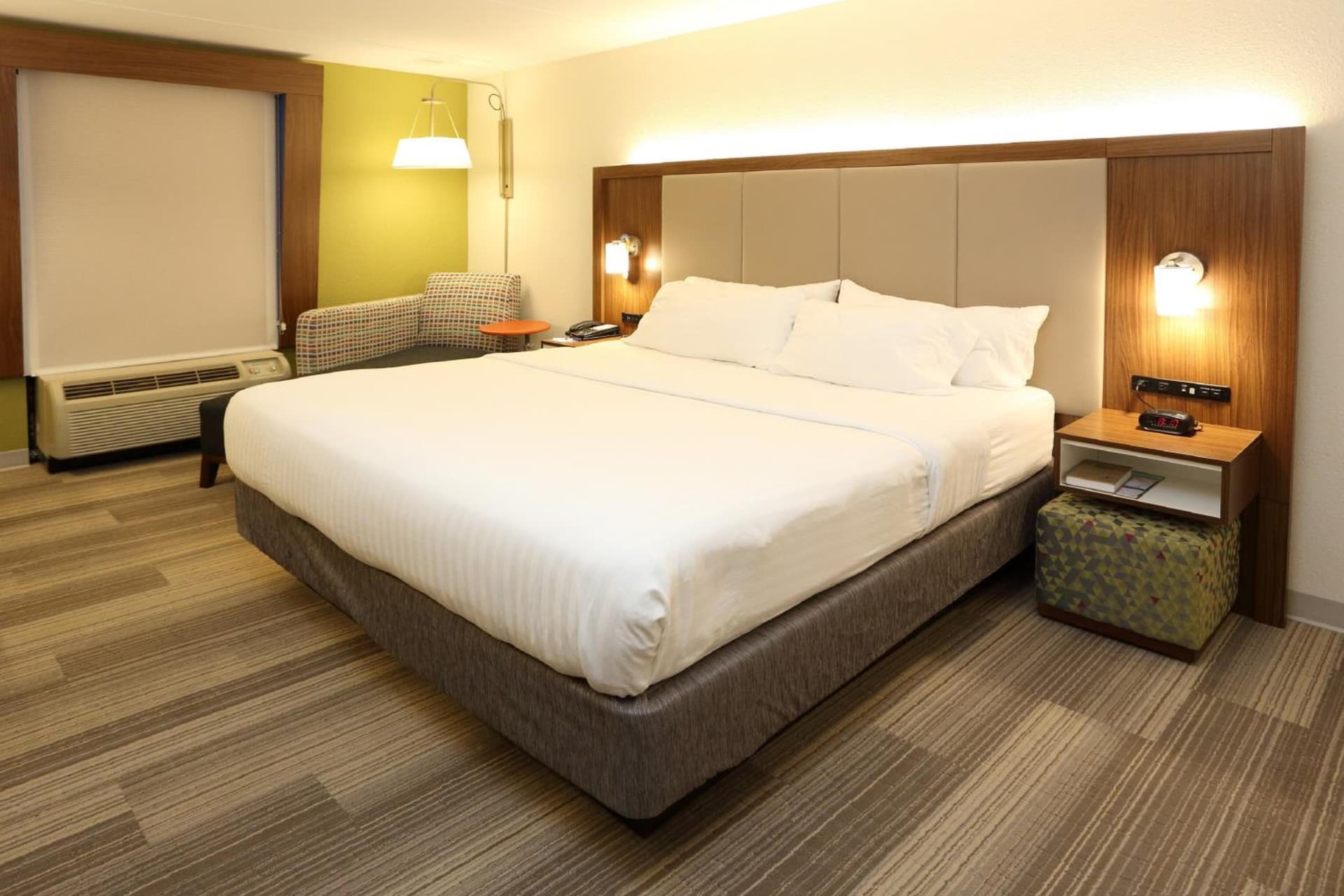 Holiday Inn Express & Suites Newport News by IHG gallery photo in Newport News, VA — image 20