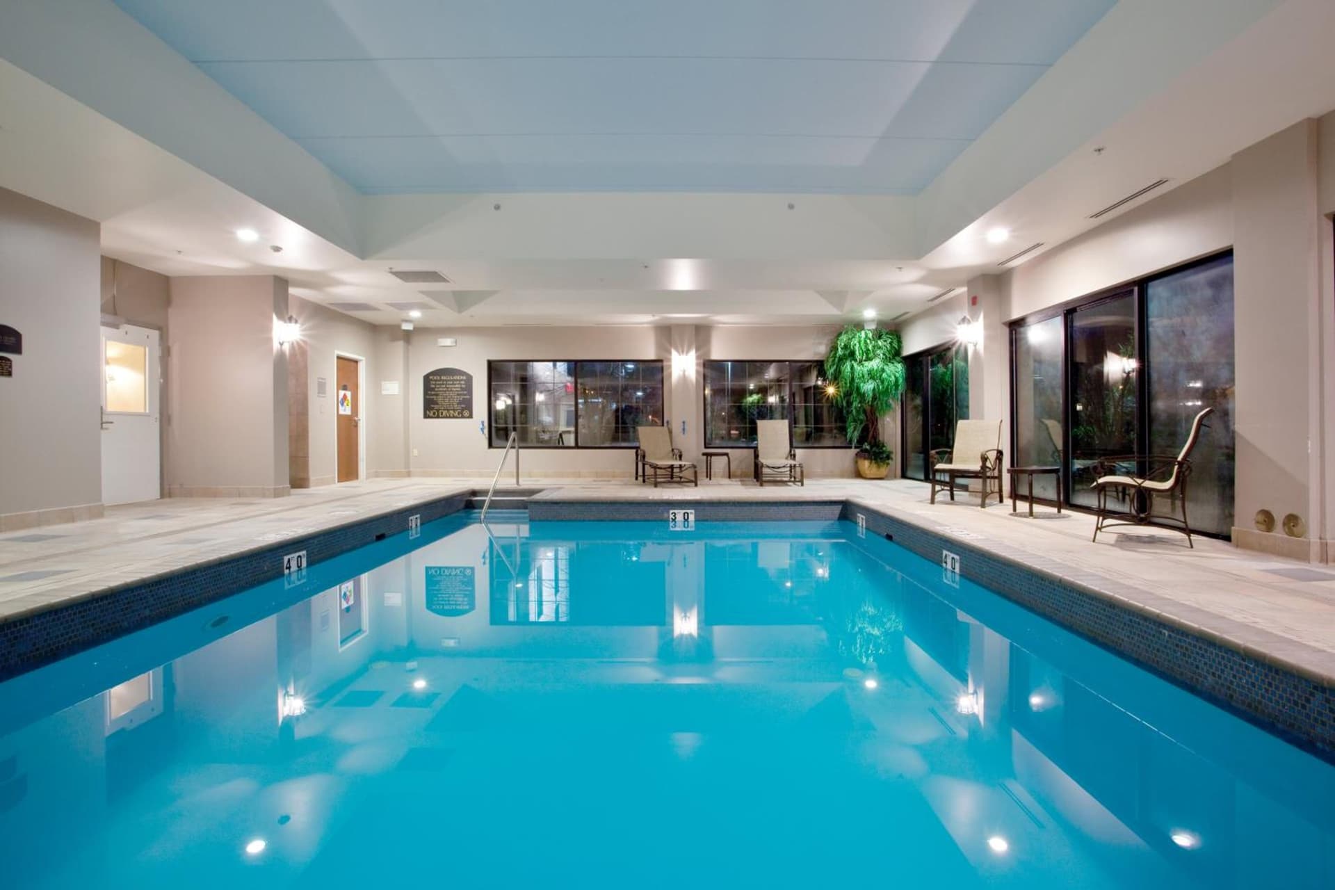 Holiday Inn Express & Suites Newport News by IHG gallery photo in Newport News, VA — image 14
