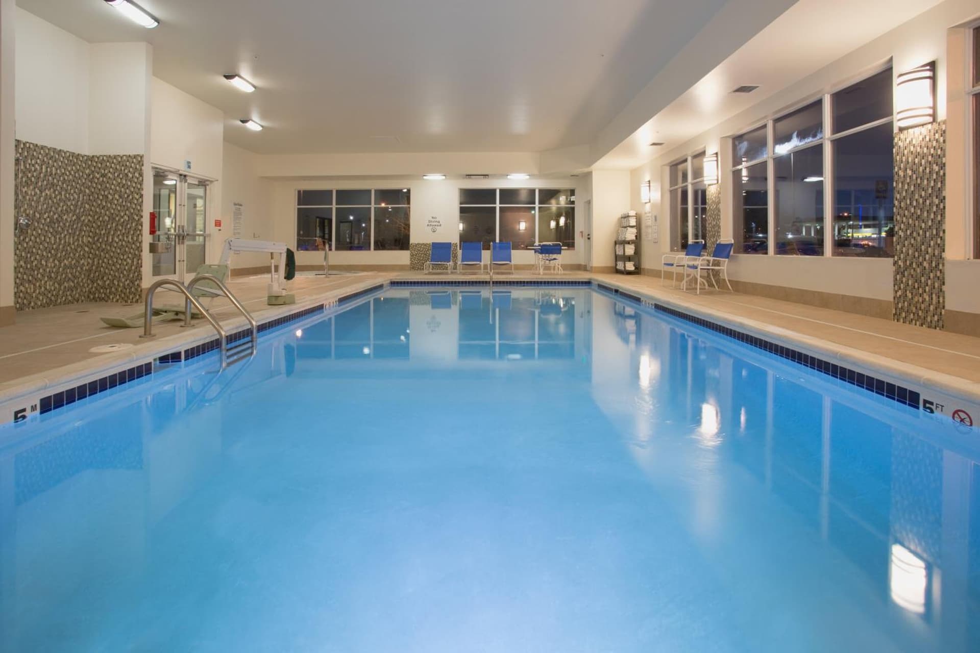 Holiday Inn Express & Suites Denver North - Thornton by IHG gallery photo in Thornton, CO — image 50
