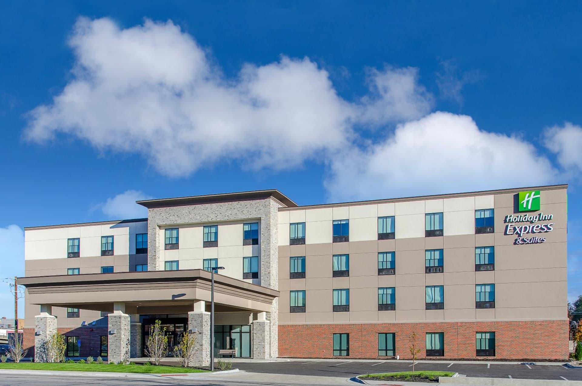 Holiday Inn Express & Suites - Atchison by IHG featured exterior or lobby in Atchison, KS — similar hotel